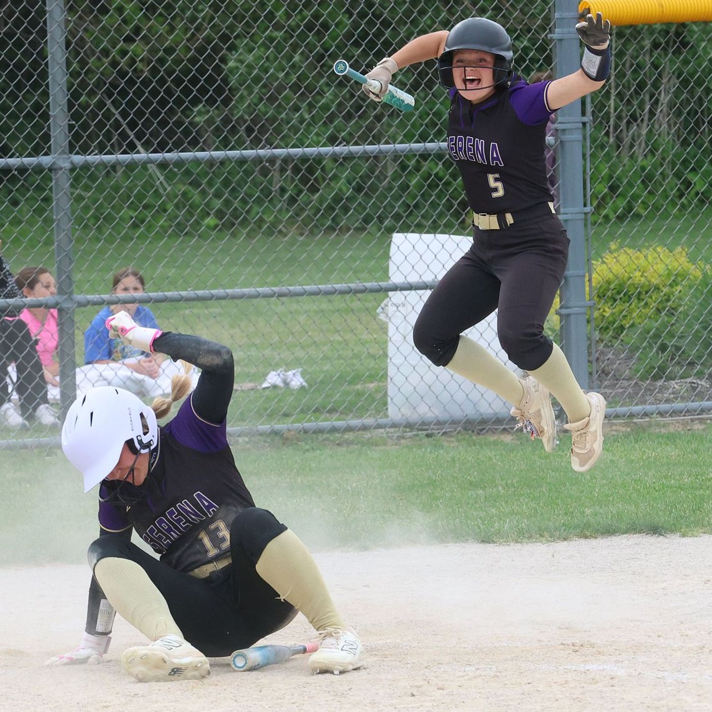 Serena completes comeback, stuns Marquette 2-1 after 9 innings in IHSA 1A Serena Regional episode artwork