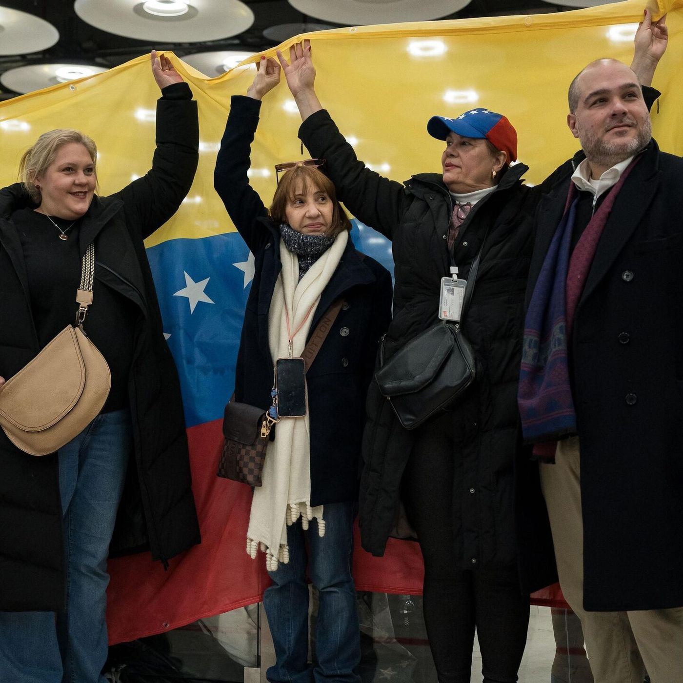 Noticias La Trinchera. Las familias de los presos españoles desmontan la farsa del Gobierno