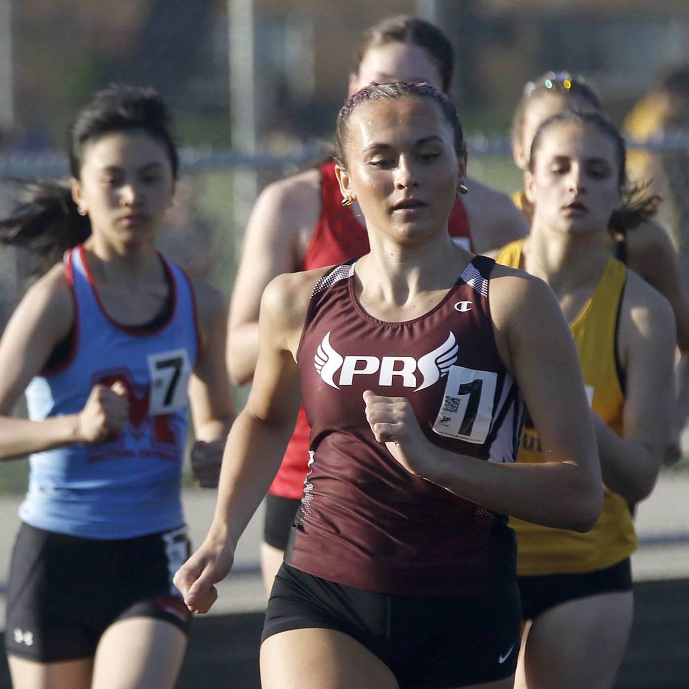 Prairie Ridge’s Anneke Dam speeds into final of IHSA Class 2A 800 run episode artwork