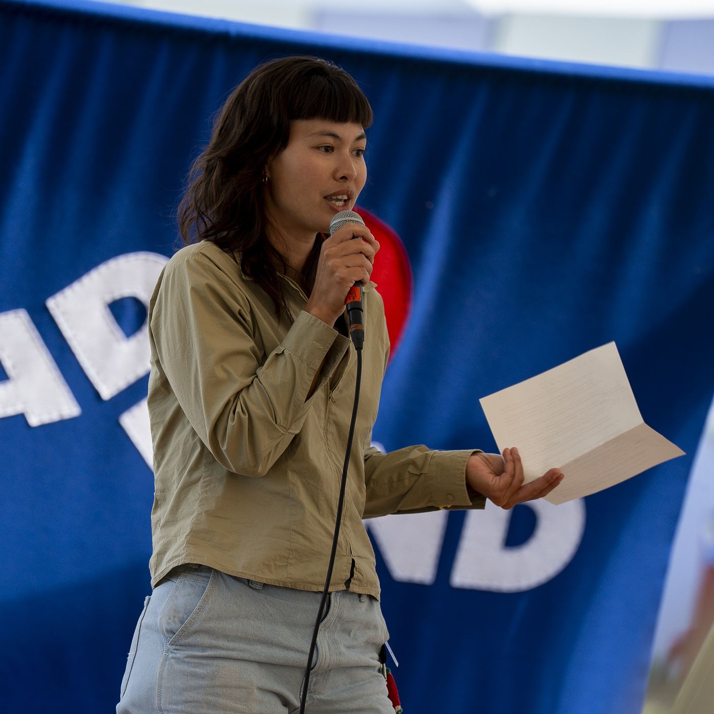 30. Kulturforståelse og mangfoldig adgang til regenerativ jord med Bella Normark 30. Kulturforståelse og mangfoldig adgang til regenerativ jord med Bella Normark