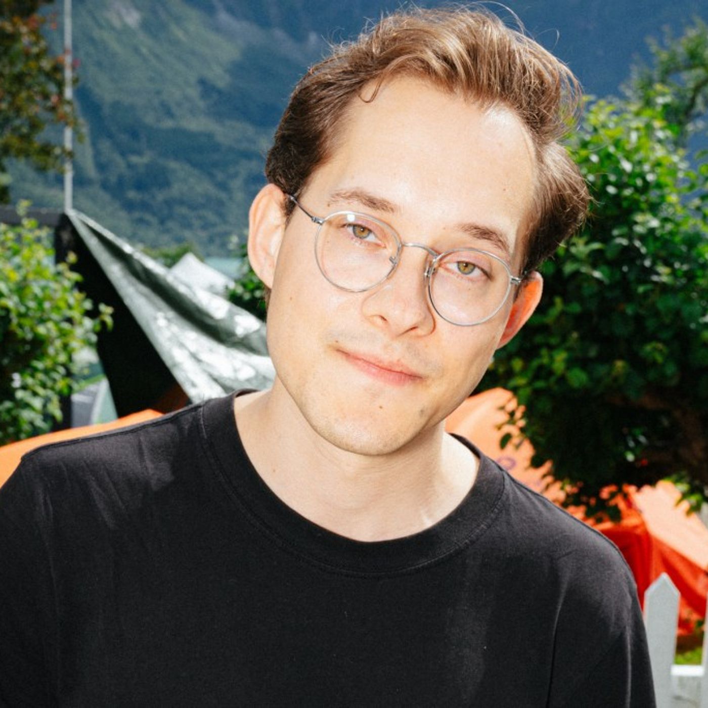 Grace Under Fire: How Vetle Nærø Improvised When His Instruments Got Lost at the Airport