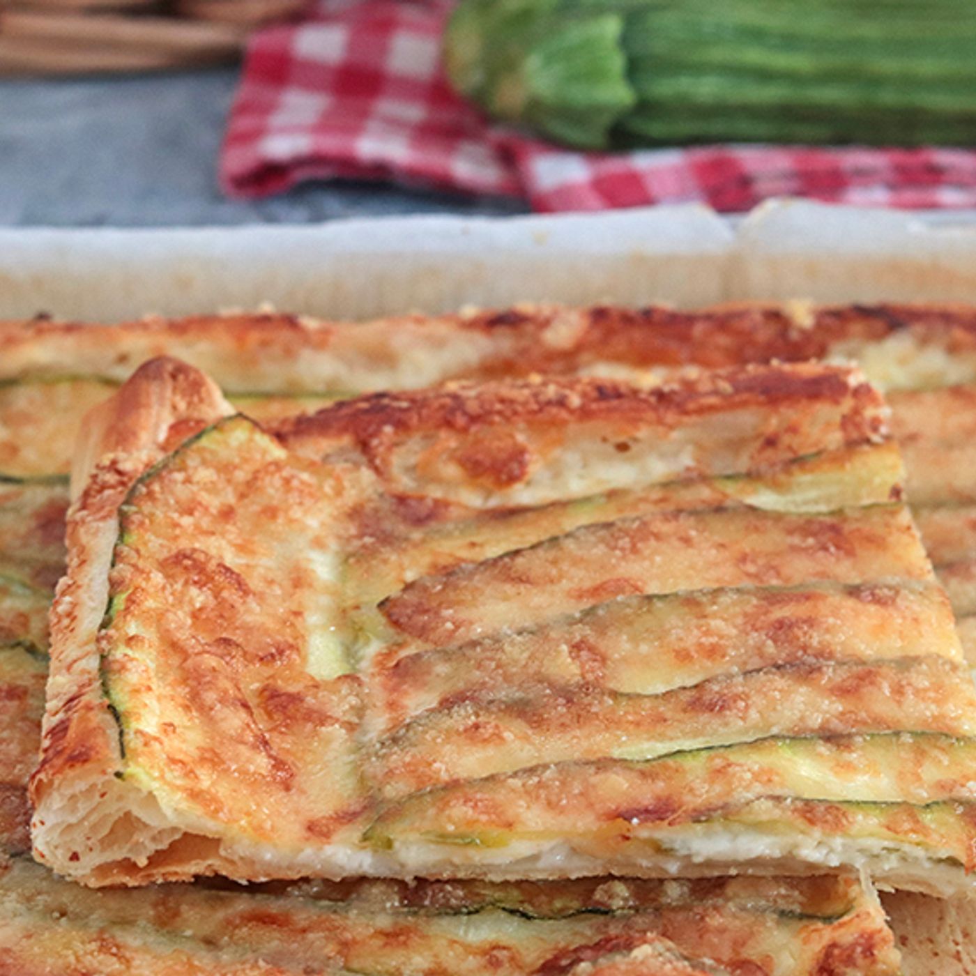 Sfogliata di zucchine e stracchino
