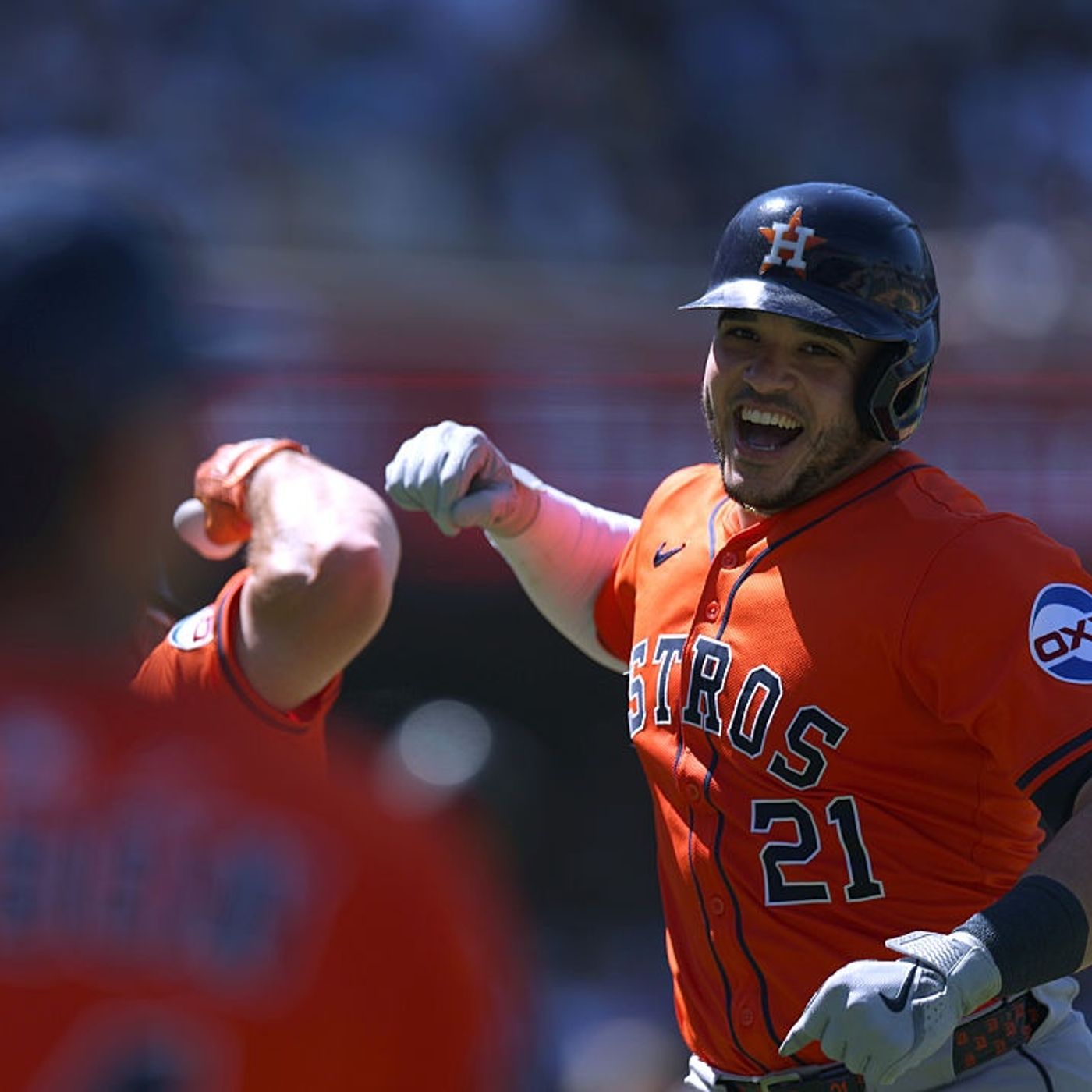 Astros SWEEP The Dodgers, Closing In On The #1 Seed In The American League. Rockets Trades Are Now Official.
