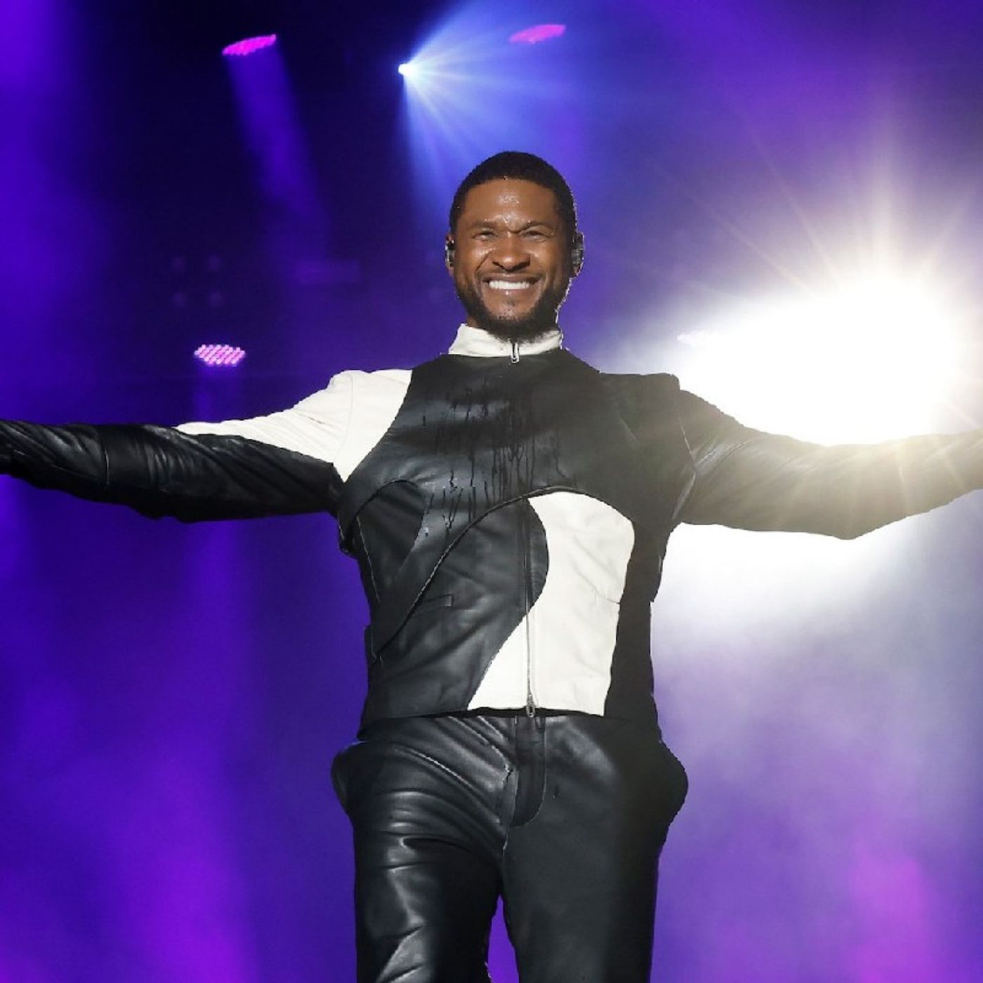 Episode 49 - Usher Gets The Super Bowl Headline Show And Brain Flores Gets A Lawsuit