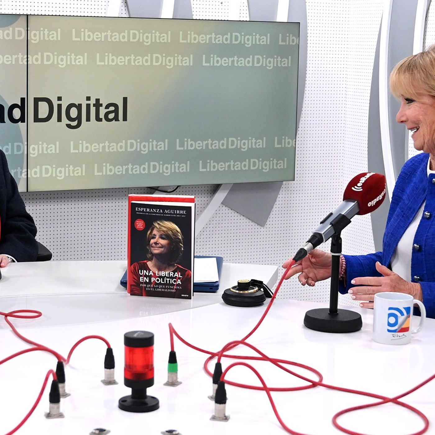 Jiménez Losantos entrevista a Esperanza Aguirre por 'Una liberal en política'