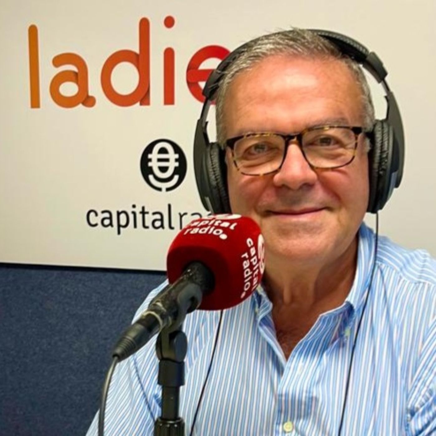 La Diez Capital Radio