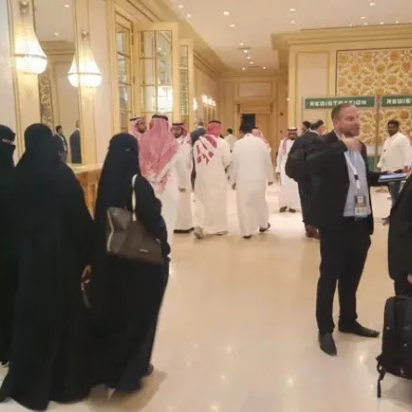 Delegação Empresarial Israelense Visita a Arábia Saudita em Busca de Relações Mais Próximas episode artwork