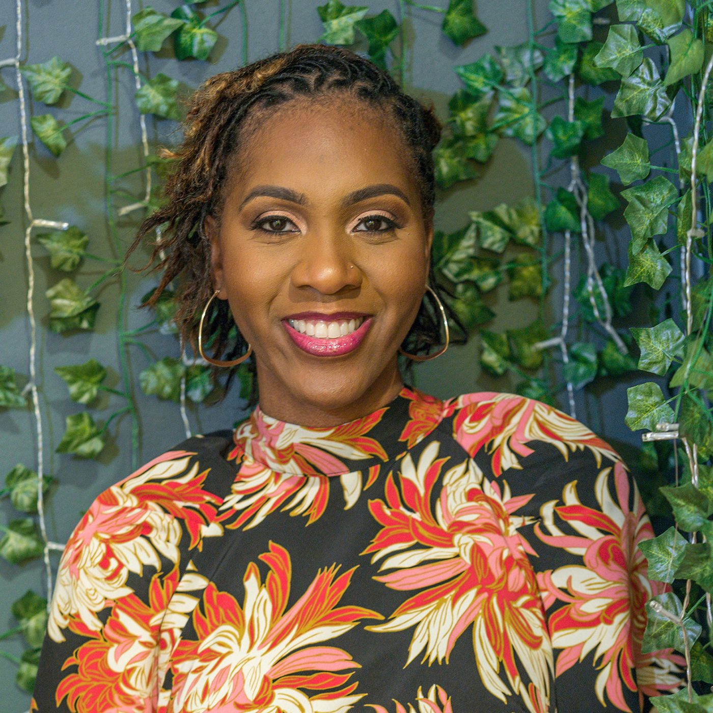 Author Tanisia Moore discusses #WashDayLove on Conversations LIVE ~ #bookchat #authorinterview #booklaunch episode artwork