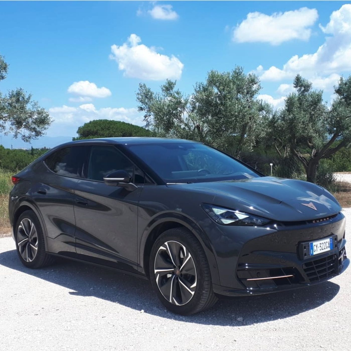 Cupra Tavascan Endurance - Il SUV elettrico con 569 km di autonomia, che osa, emoziona e conquista episode artwork