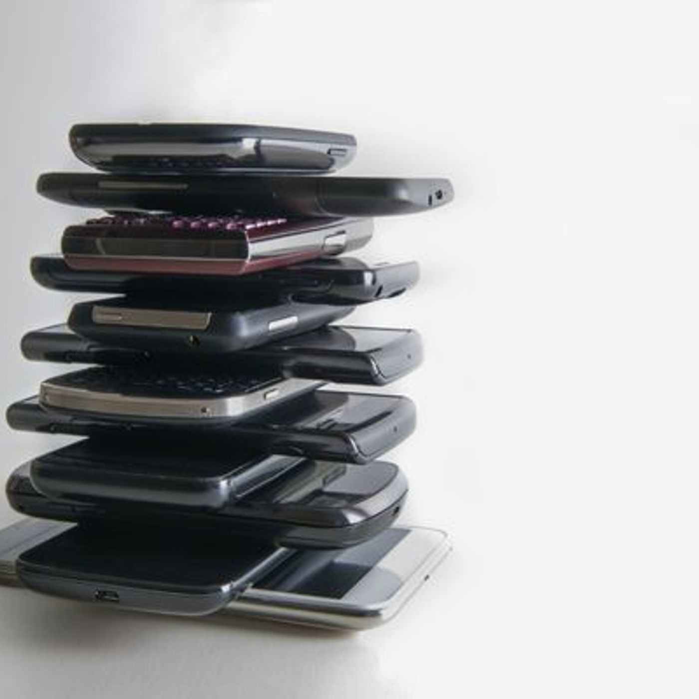 Economie circulaire : Obyo rachète et prolonge la durée des smartphones episode artwork