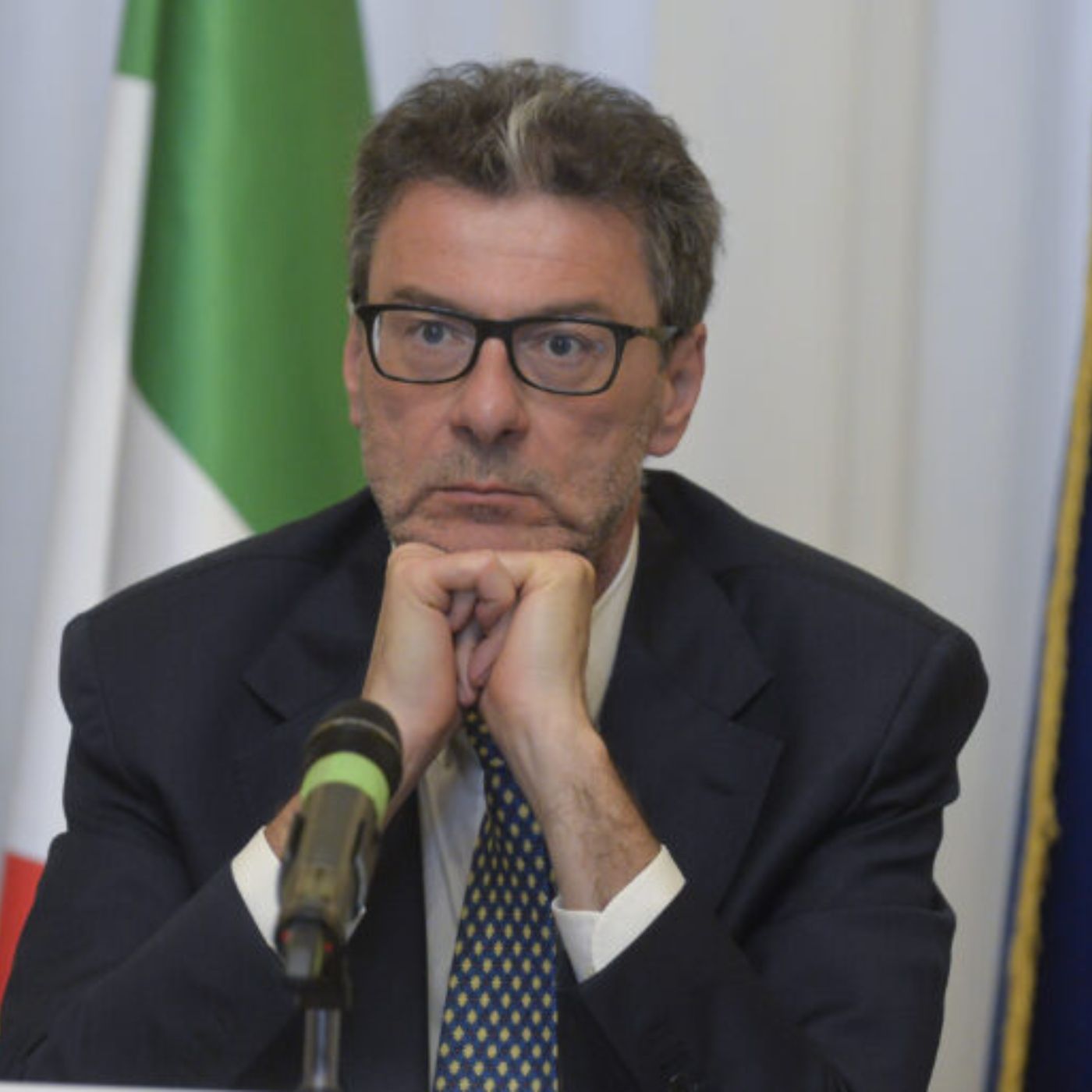 Irpef, il governo ammette l’errore. In arrivo nuova norma e aliquote | Il Corsivo di Mercoledì 26 Marzo 2025 episode artwork