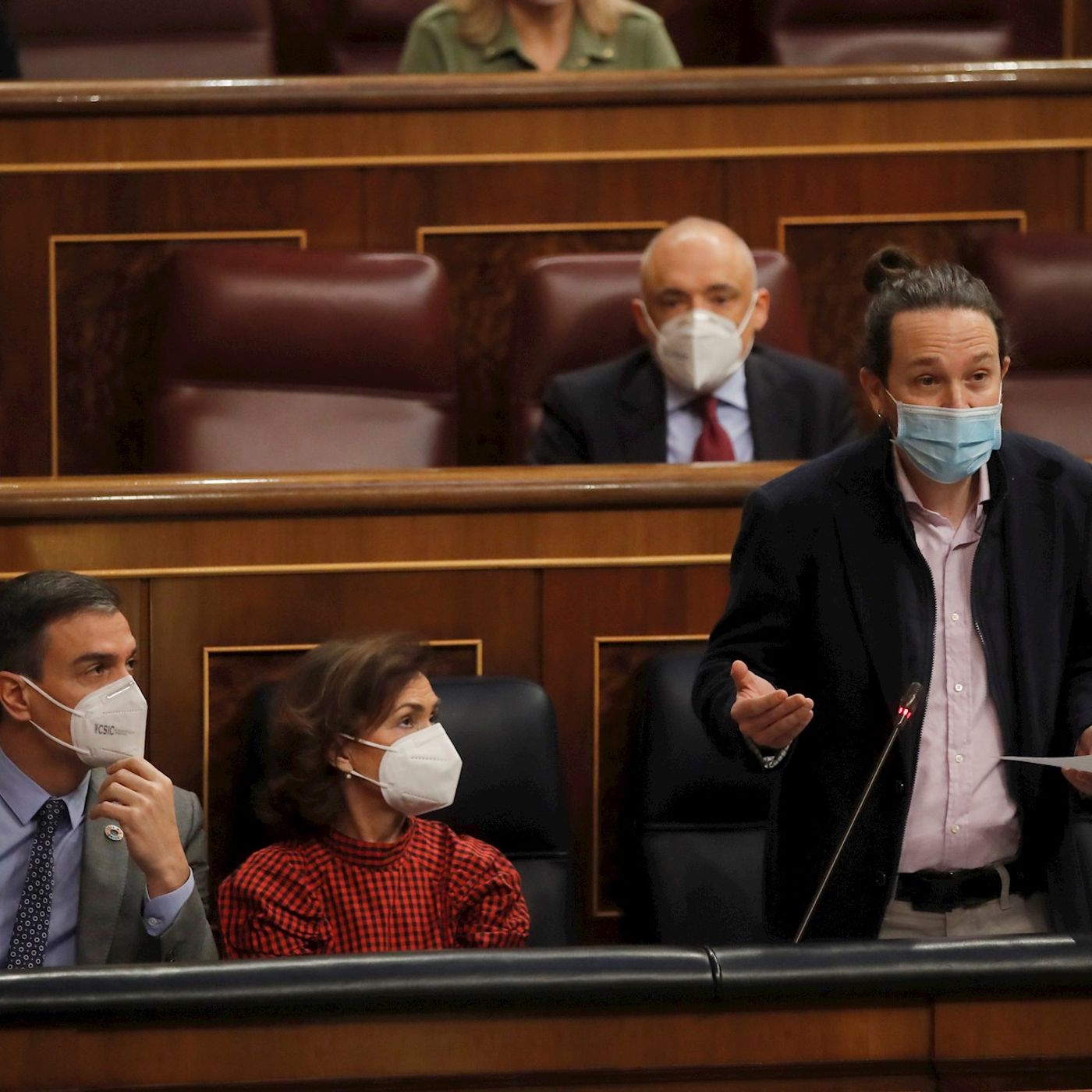 Editorial de Llamas. Mentiras y verdades sobre las residencias de Madrid