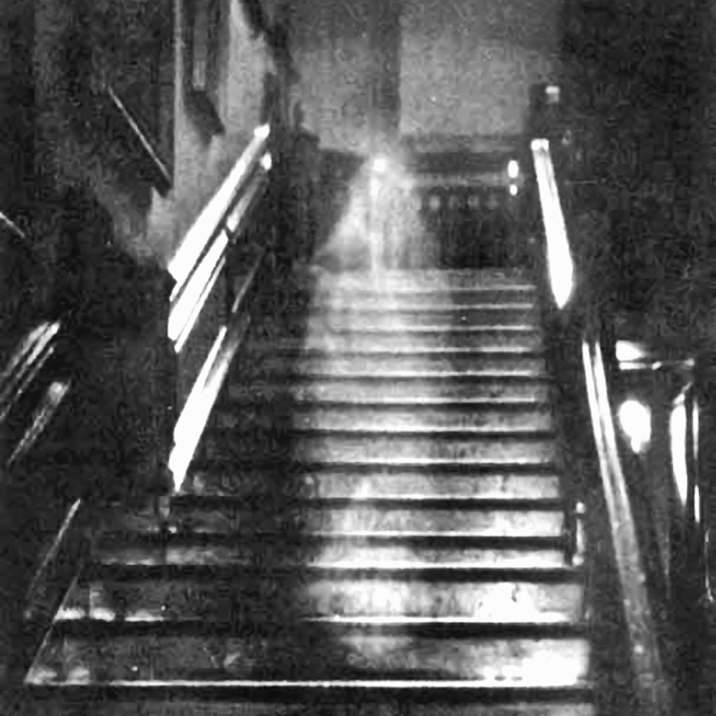 Voces del Misterio EXPRESS: Fantasmas ante la cámara / Irlanda misteriosa episode artwork