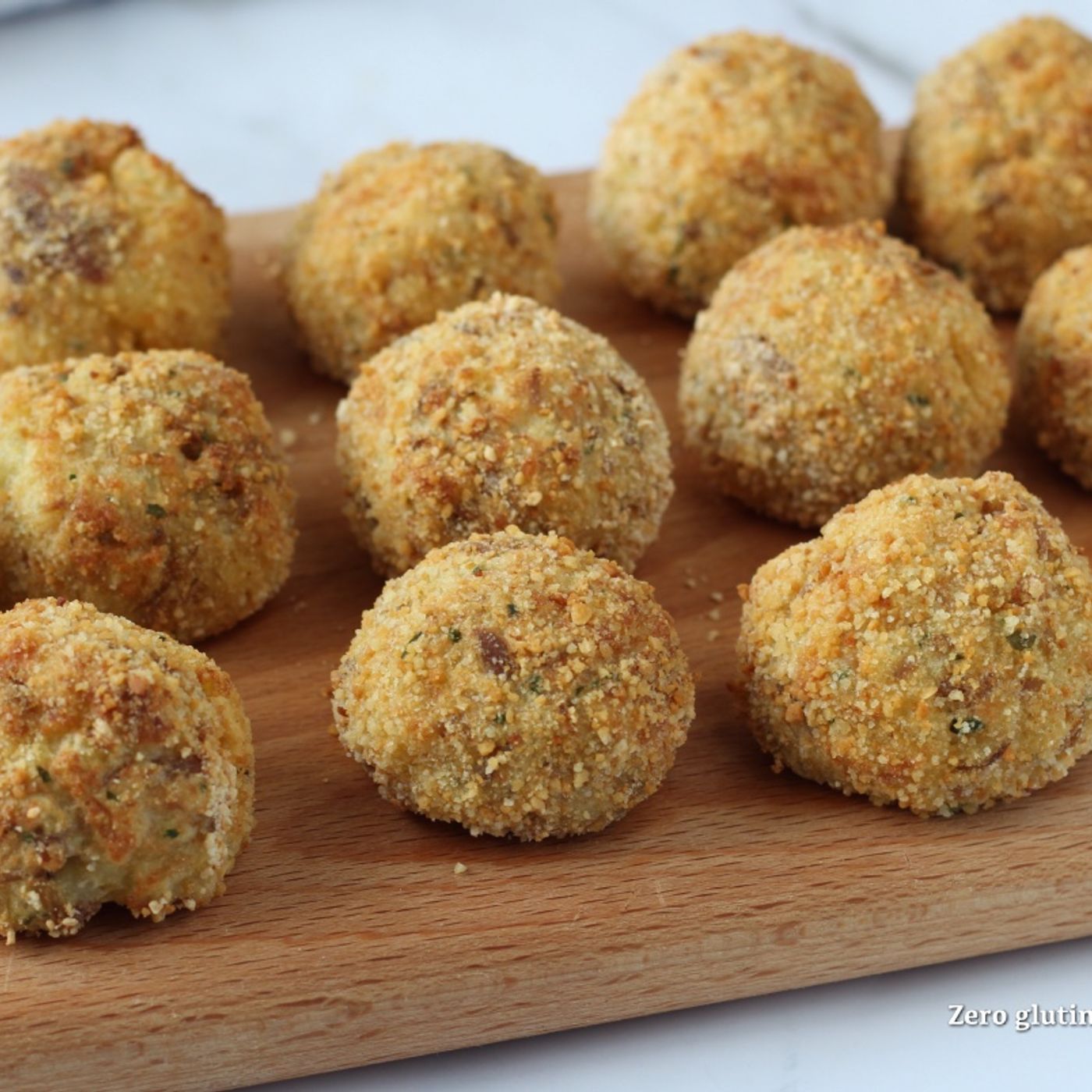 Polpette di patate e tonno in friggitrice ad aria episode artwork