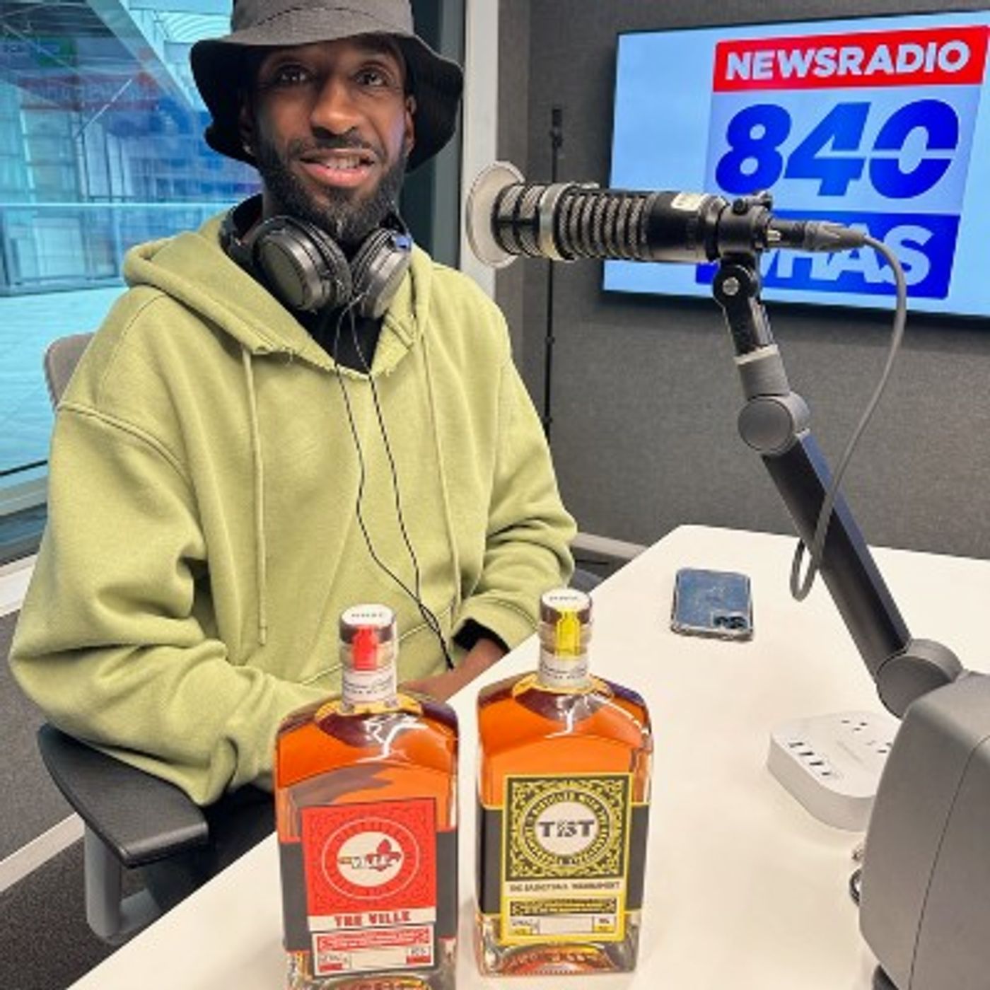 Russ Smith on Pat Kelsey, the TBT, the NBA Finals, and the future of Mr. and Mrs. Bourbon episode artwork