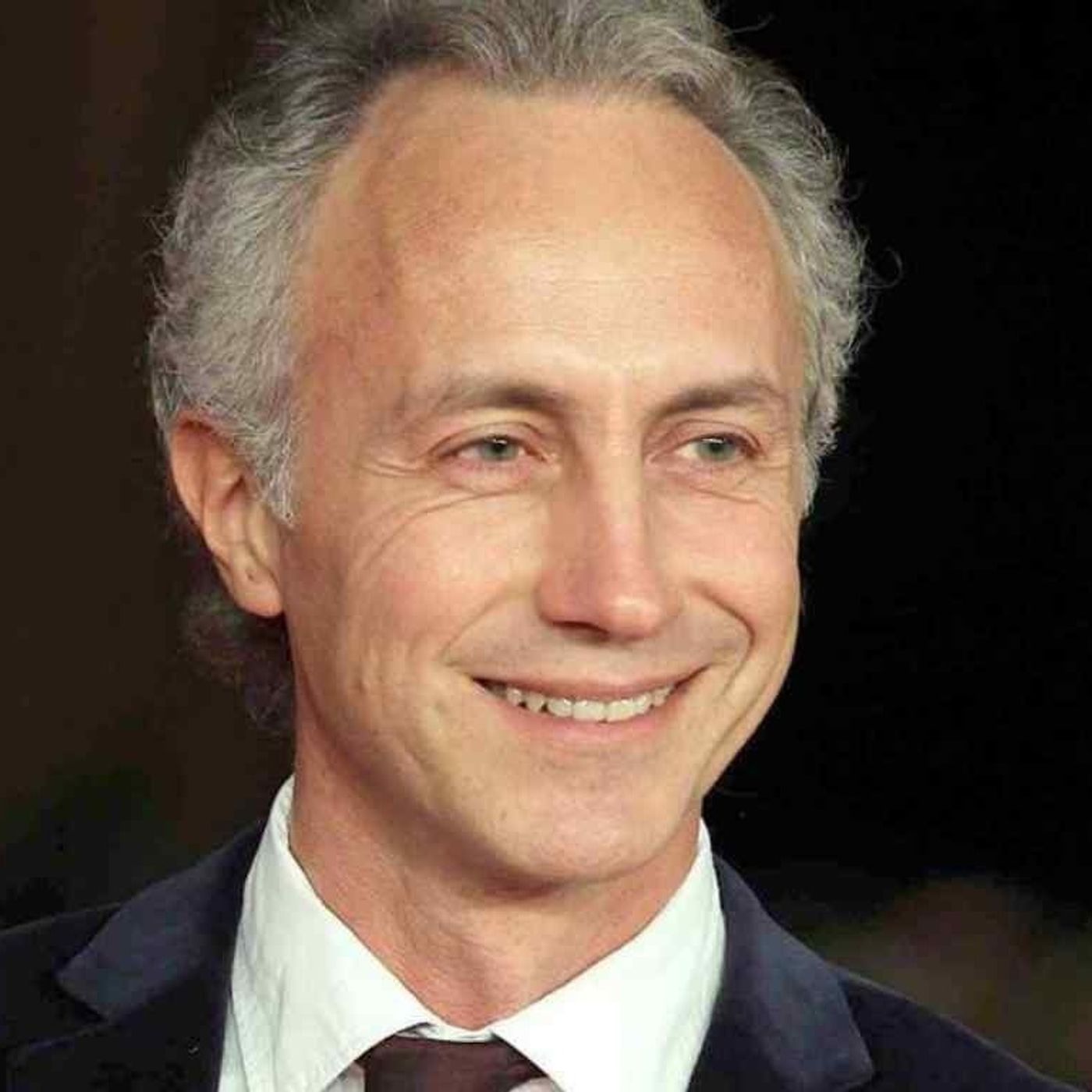 Marco Travaglio distrugge 20 anni di propaganda occidentale in 20 minuti