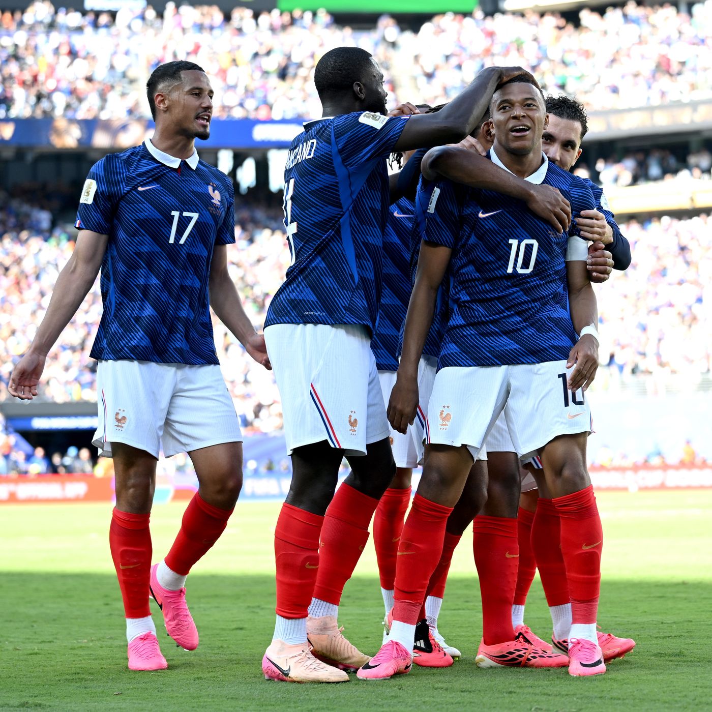 Los goles del Francia 3 - 1 Senegal | Imperial Mbappé tirando del gallo episode artwork