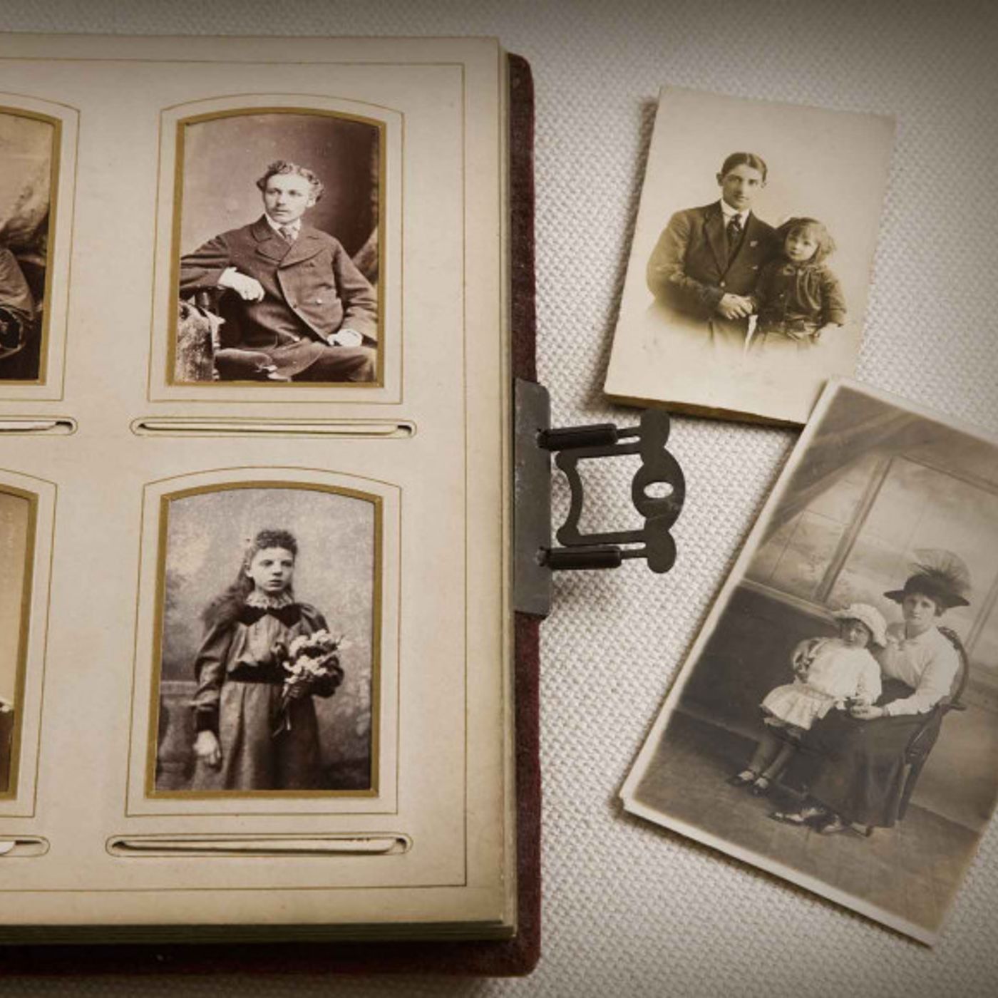 Storia della fotografia: dalle origini alla fotografia digitale episode artwork
