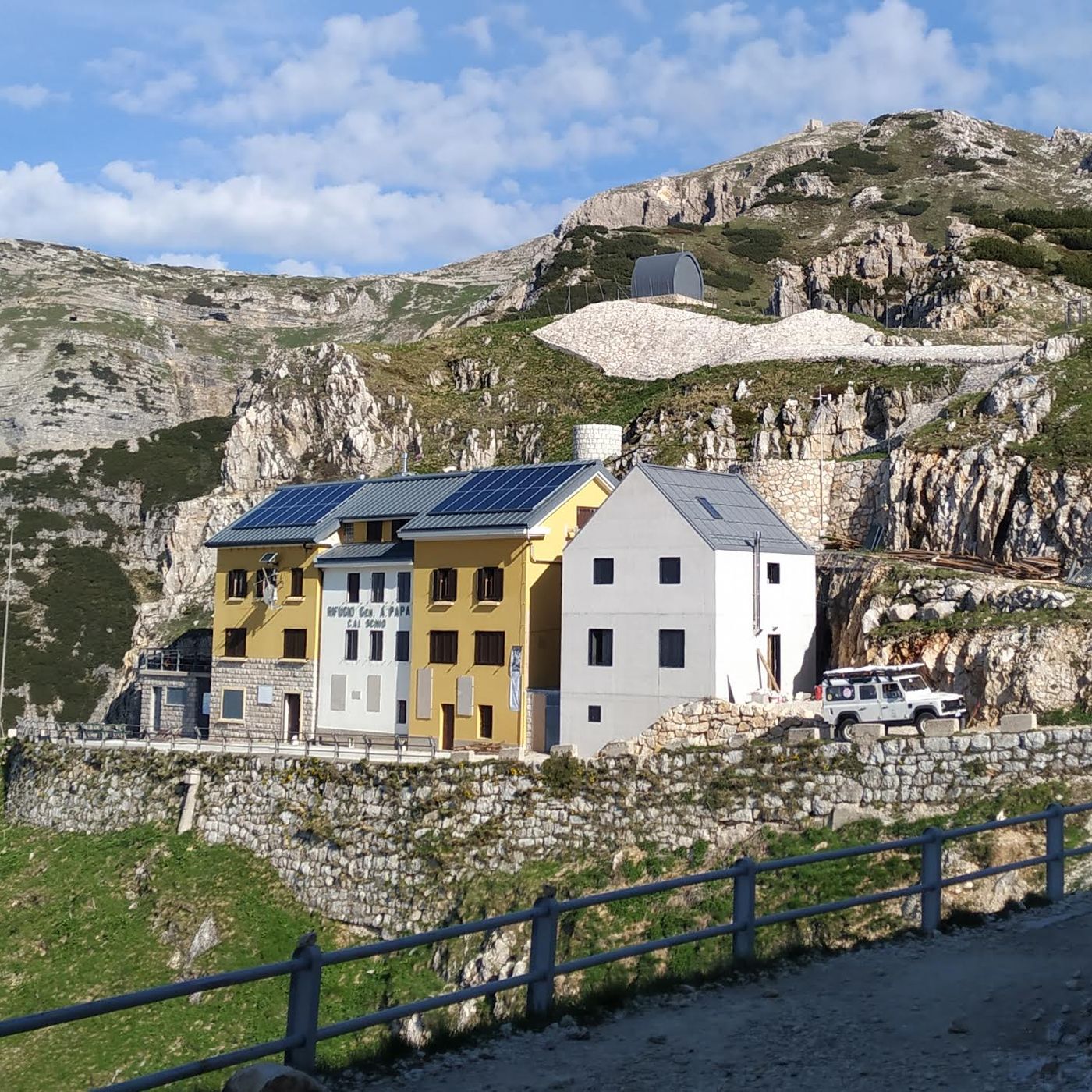 Manca l’acqua, stop a pernottamenti e cene a Rifugio Papa episode artwork