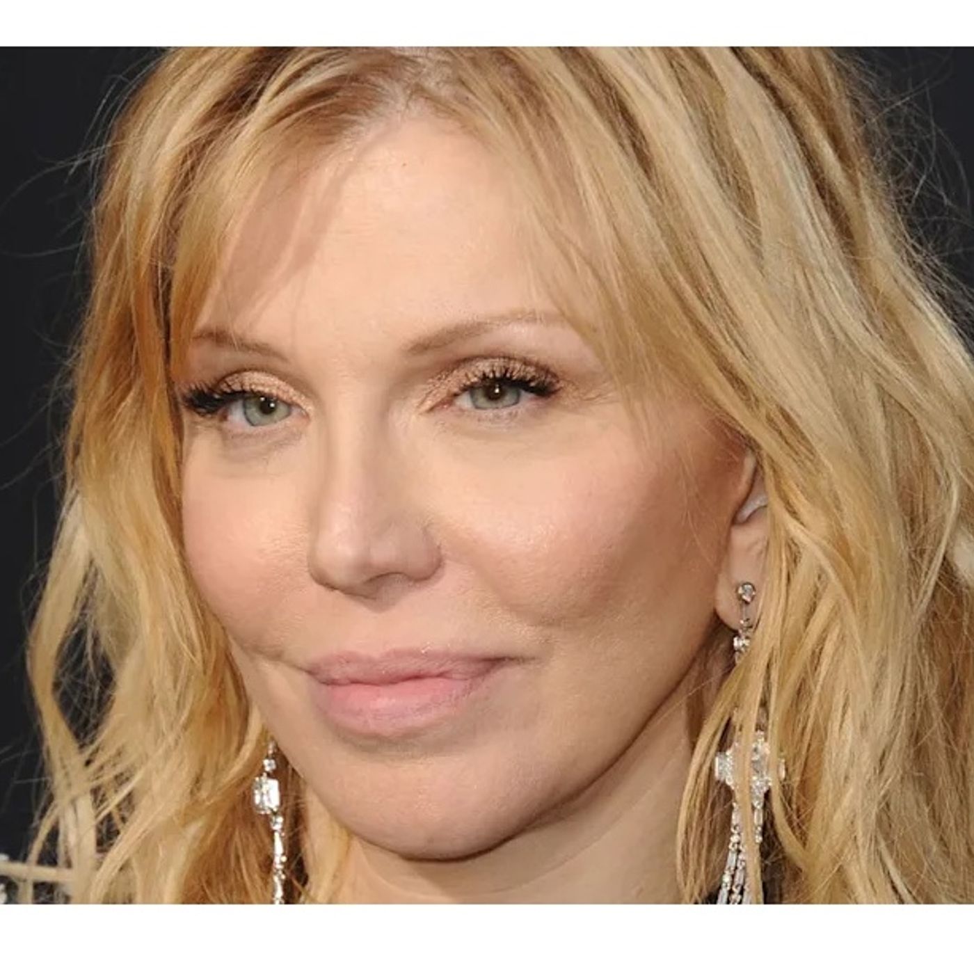 Courtney Love urges Dave Grohl to tell his fans their feud is over episode artwork
