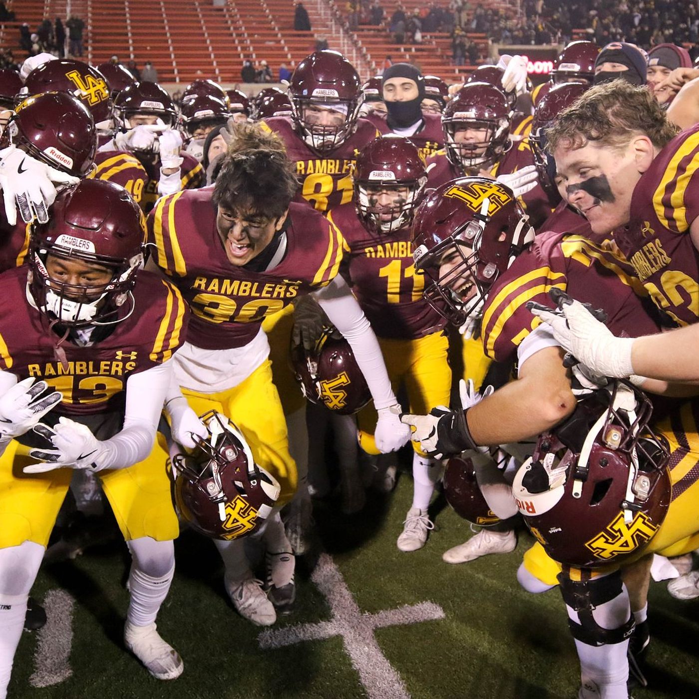 2025 IHSA football playoff pairings: First-round information for CCL/ESCC teams episode artwork