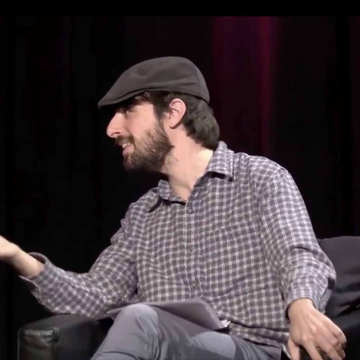 La República de los Tonnntos: Uclés, el tonto de la boina que da lecciones sin saber de historia