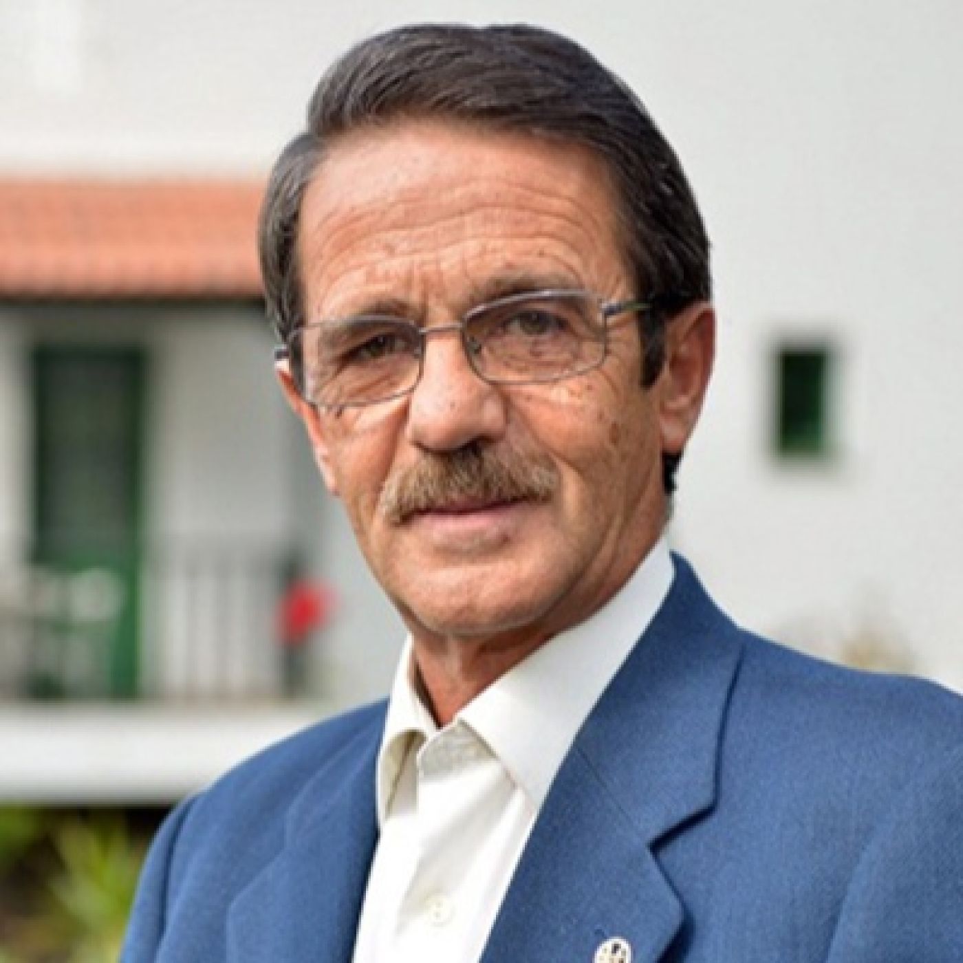 La Diez Capital Radio