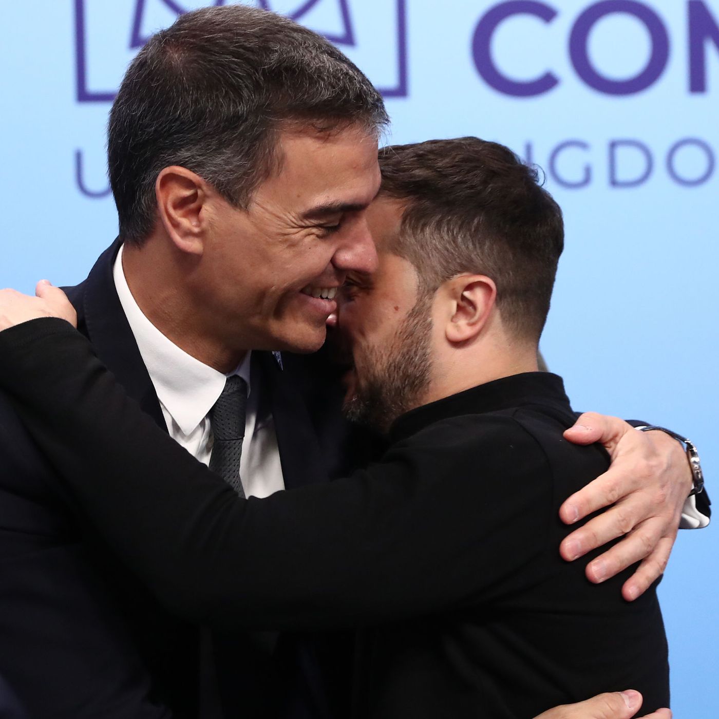 Federico a las 7: Sánchez visita a Zelenski en Kiev y vota a favor de la invasión rusa en el Senado