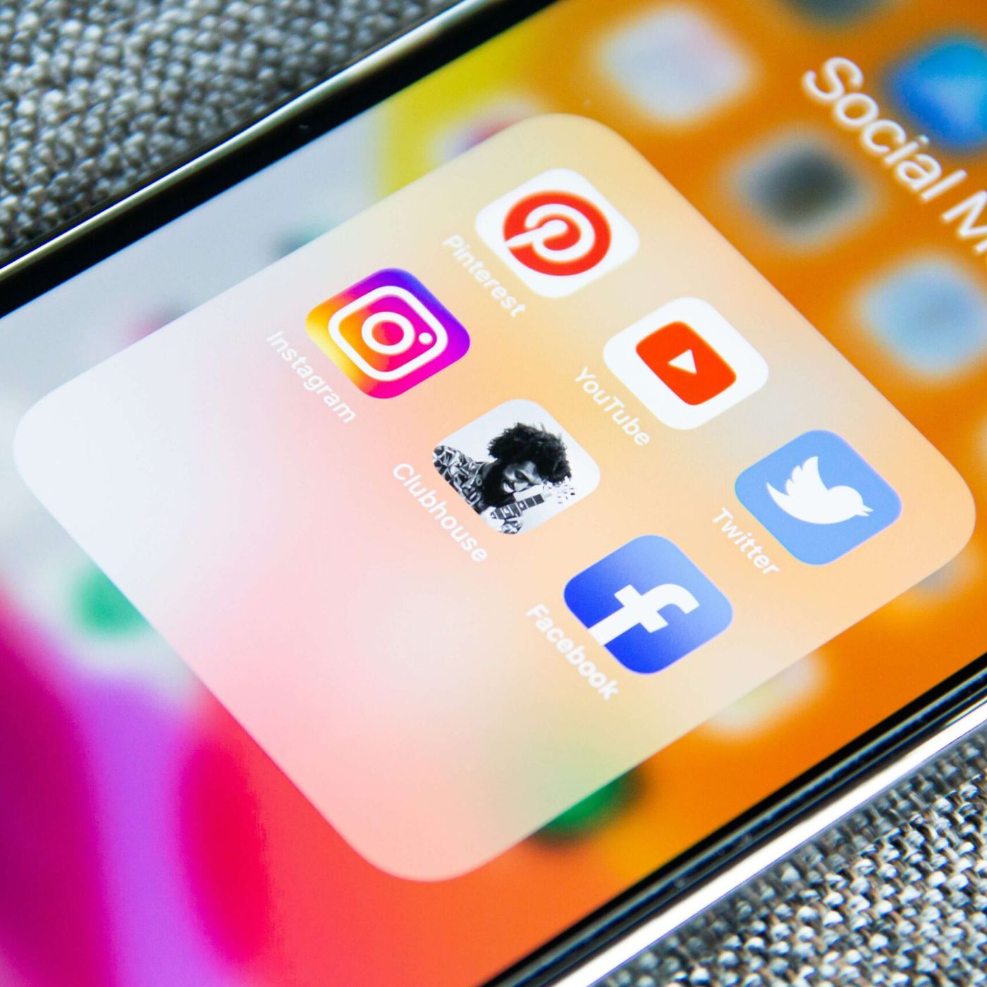 « Au revoir Meta AI... » : pourquoi partager ce message ne sert à rien ? episode artwork