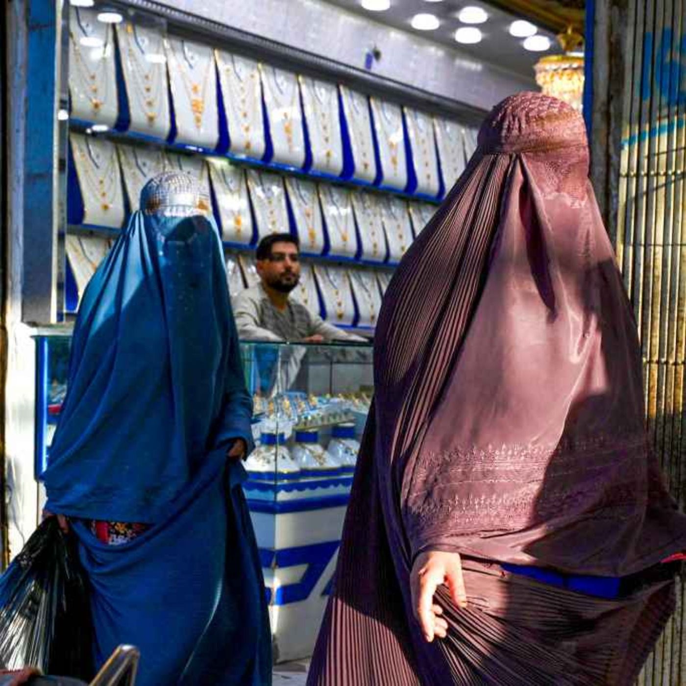 Inside the land of silent women