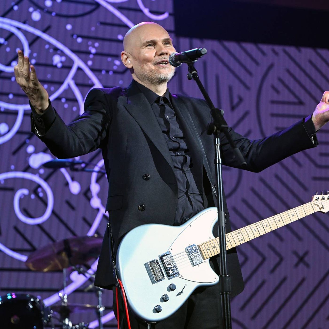Watch The Smashing Pumpkins bring out Olivia Rodrigo and Yungblud for Lollapalooza 2026 headline set