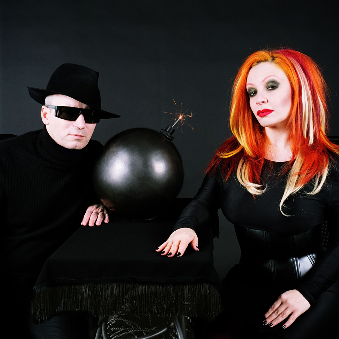 050 3HITSMIXED Fangoria - 500 Miles