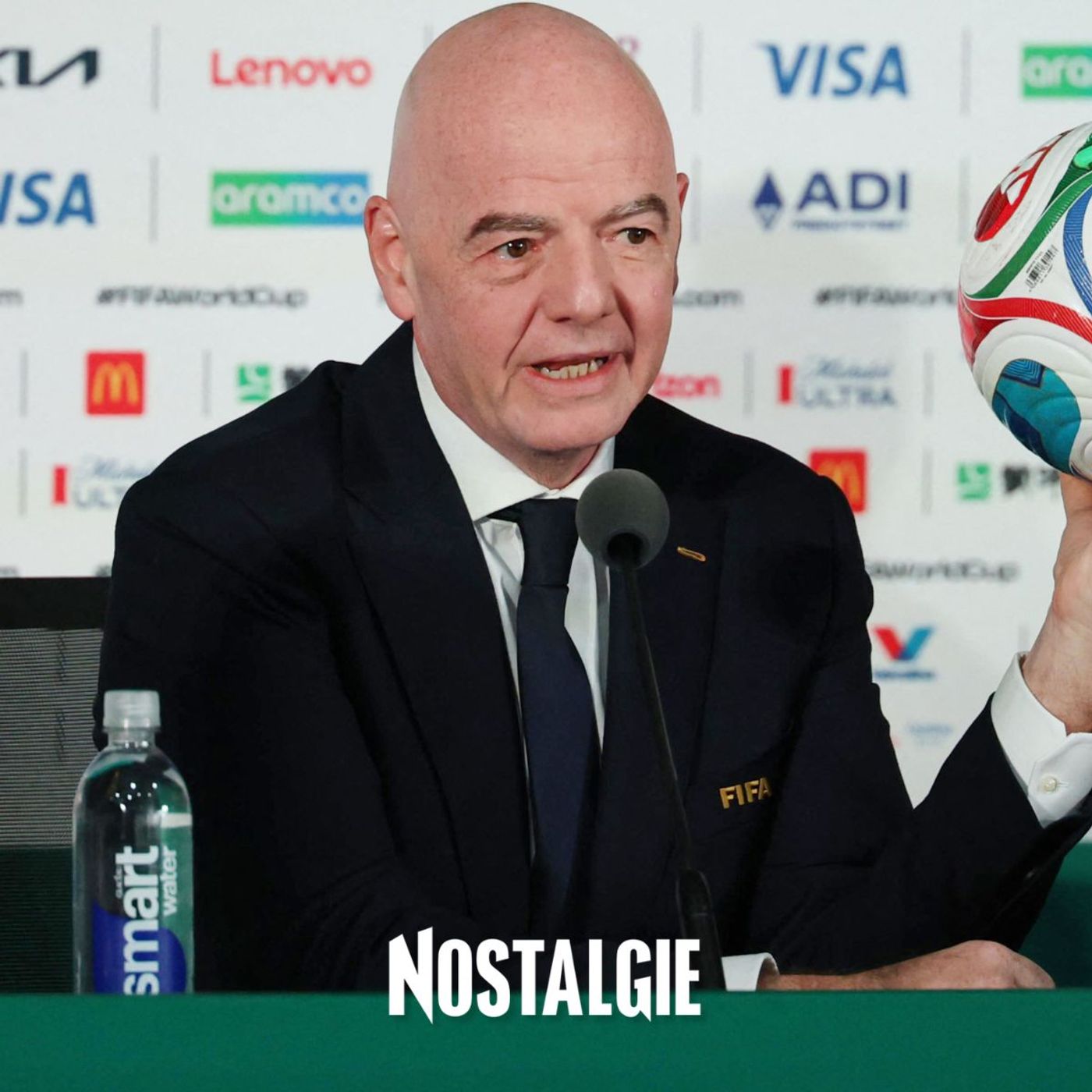 Le président de la FIFA est partout lors de ce Mondial, mais qui est Gianni Infantino, l'ami des puissants ? episode artwork