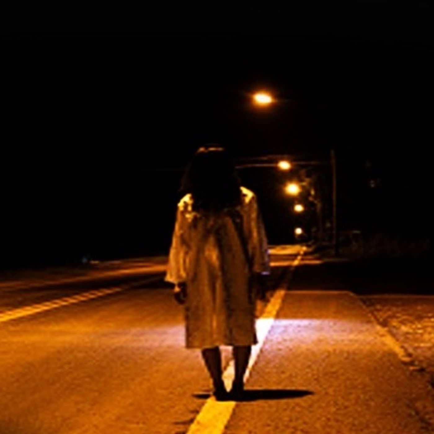 Una Casa Maldita Historias De Terror - REDE