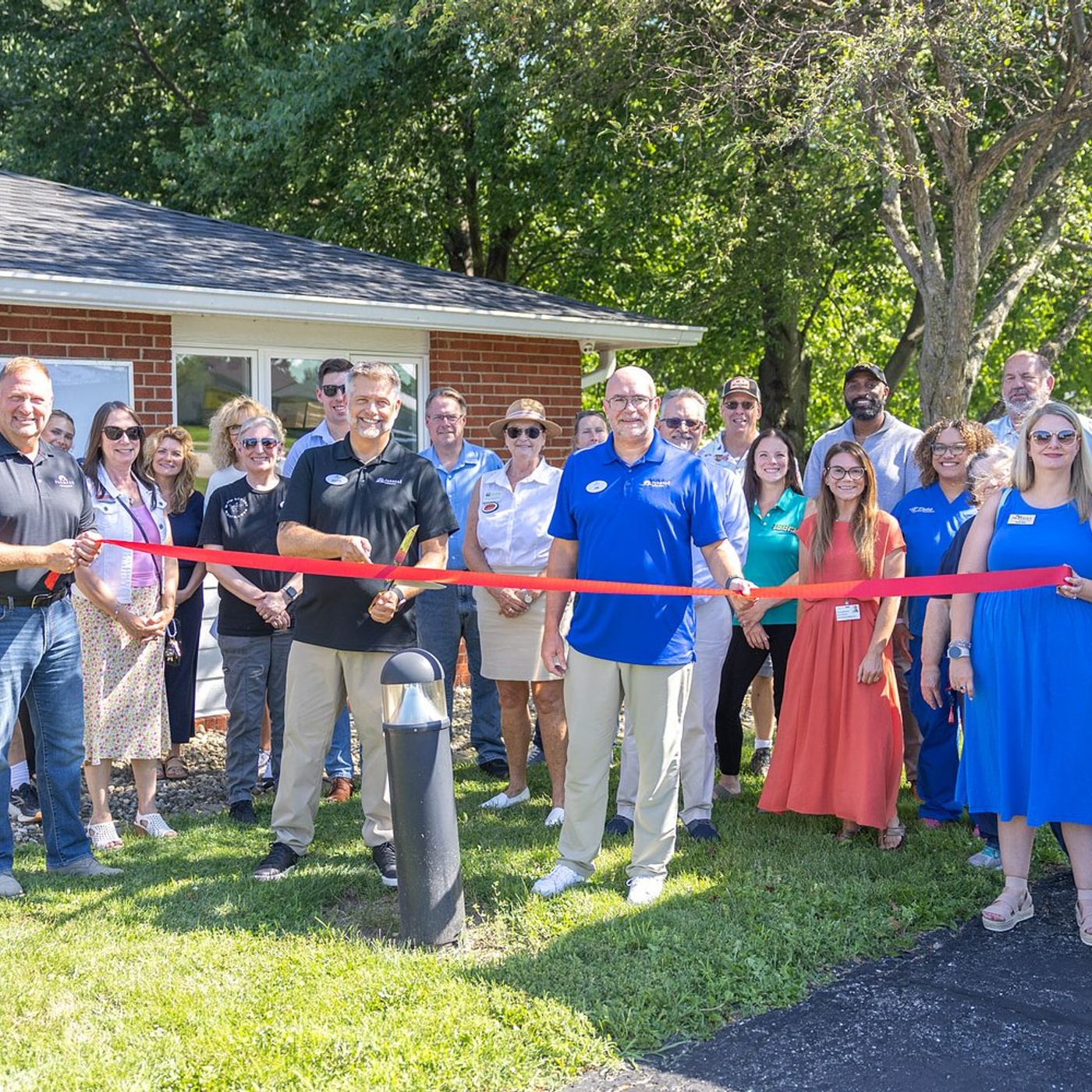 Farmers Insurance Reid Agency celebrates ribbon-cutting event in Yorkville episode artwork
