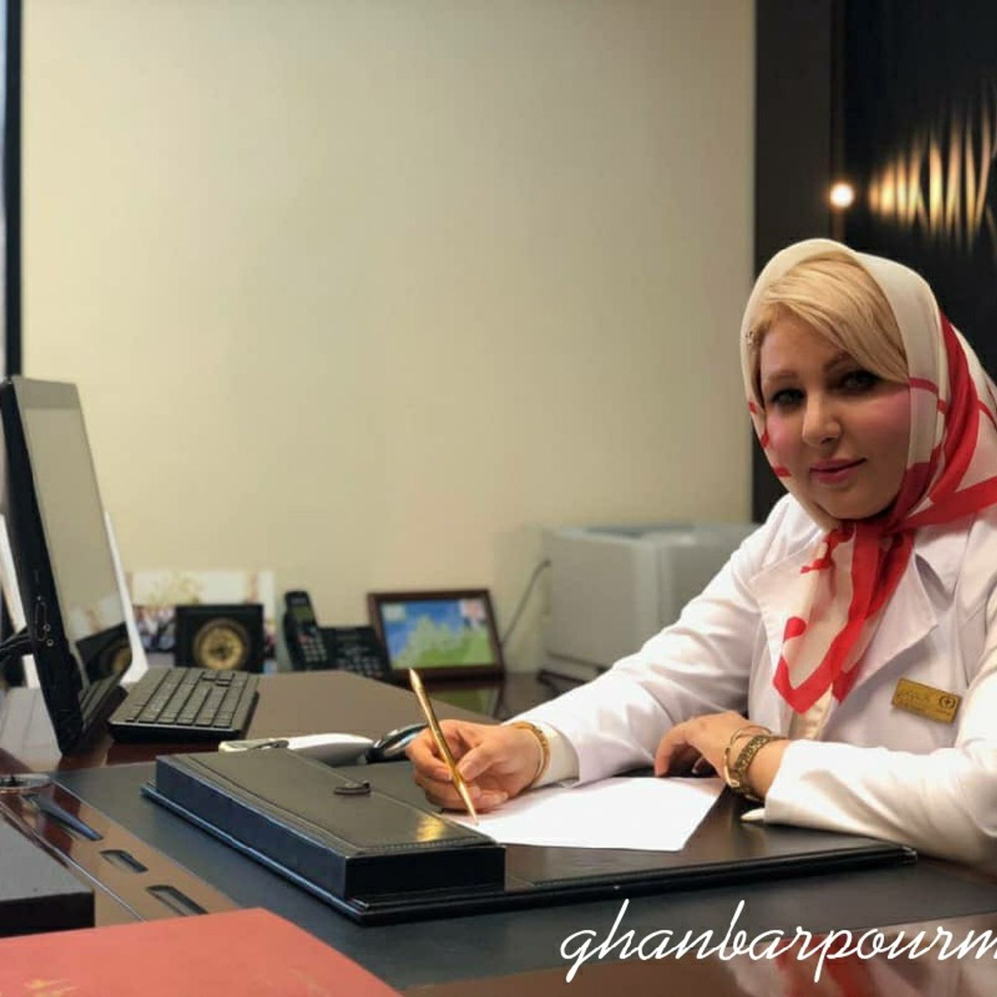 سلسله موضوعات" روابط دلپذیر " قسمت دوم : ۵ ویژگی زنان جذاب و تاثیر گذار در مردان