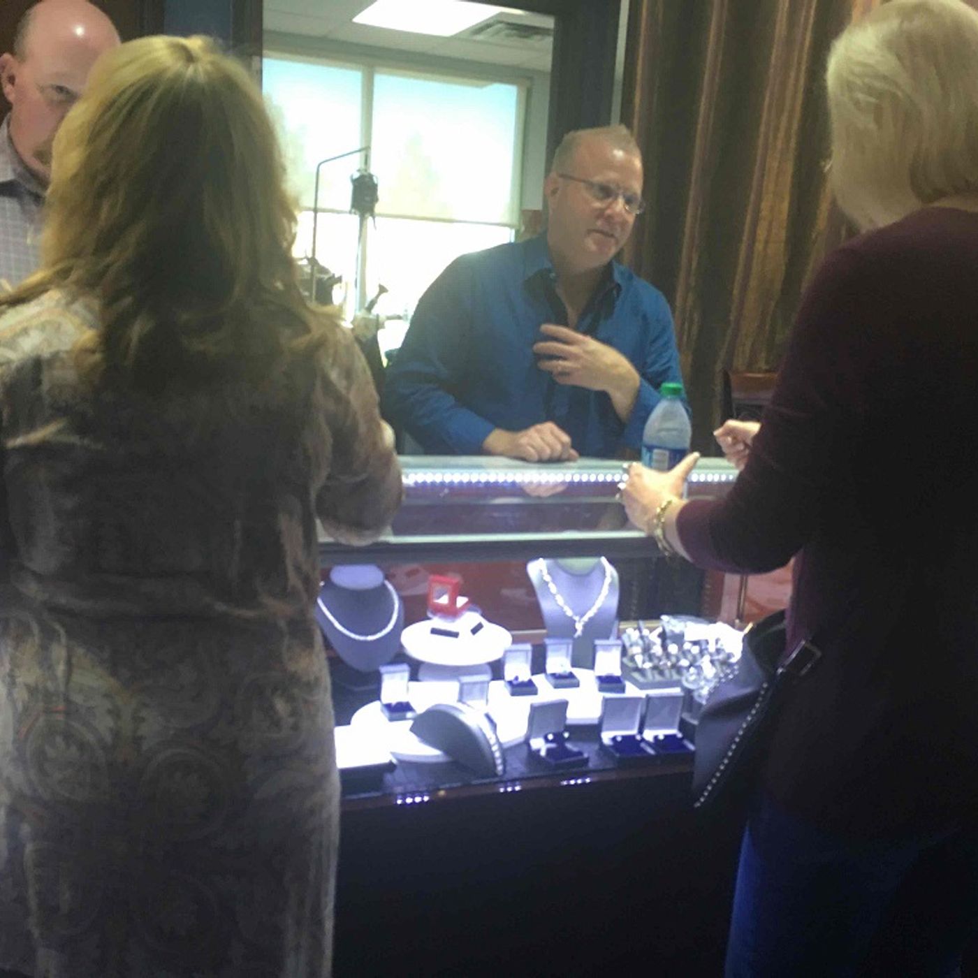 Diamond rings dallas\'s tracks