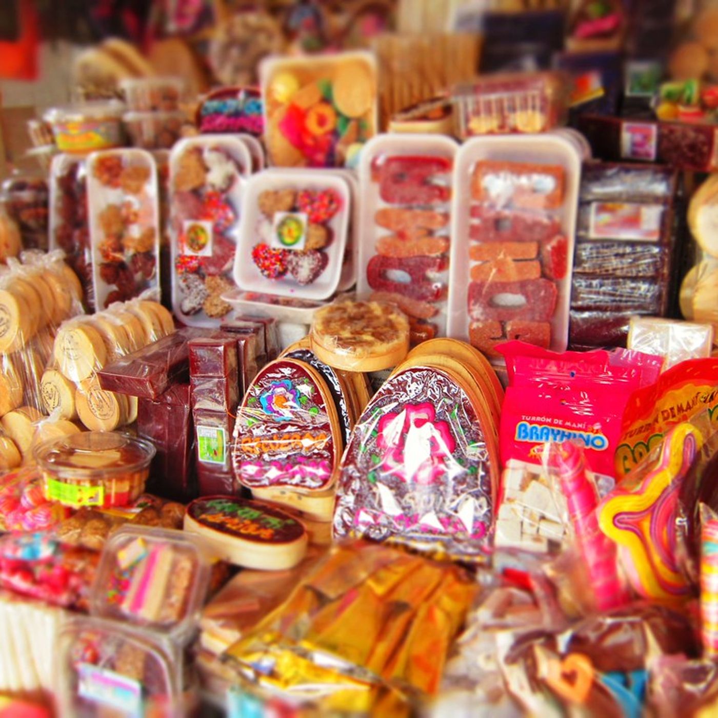 Historias de Miedo Noviembre 10 de 2022 EL MUCHACHO DE LOS DULCES