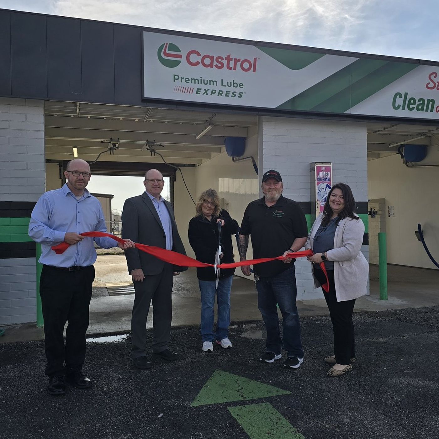 Streator Clean & Lube plans customer appreciation day following ribbon cutting episode artwork
