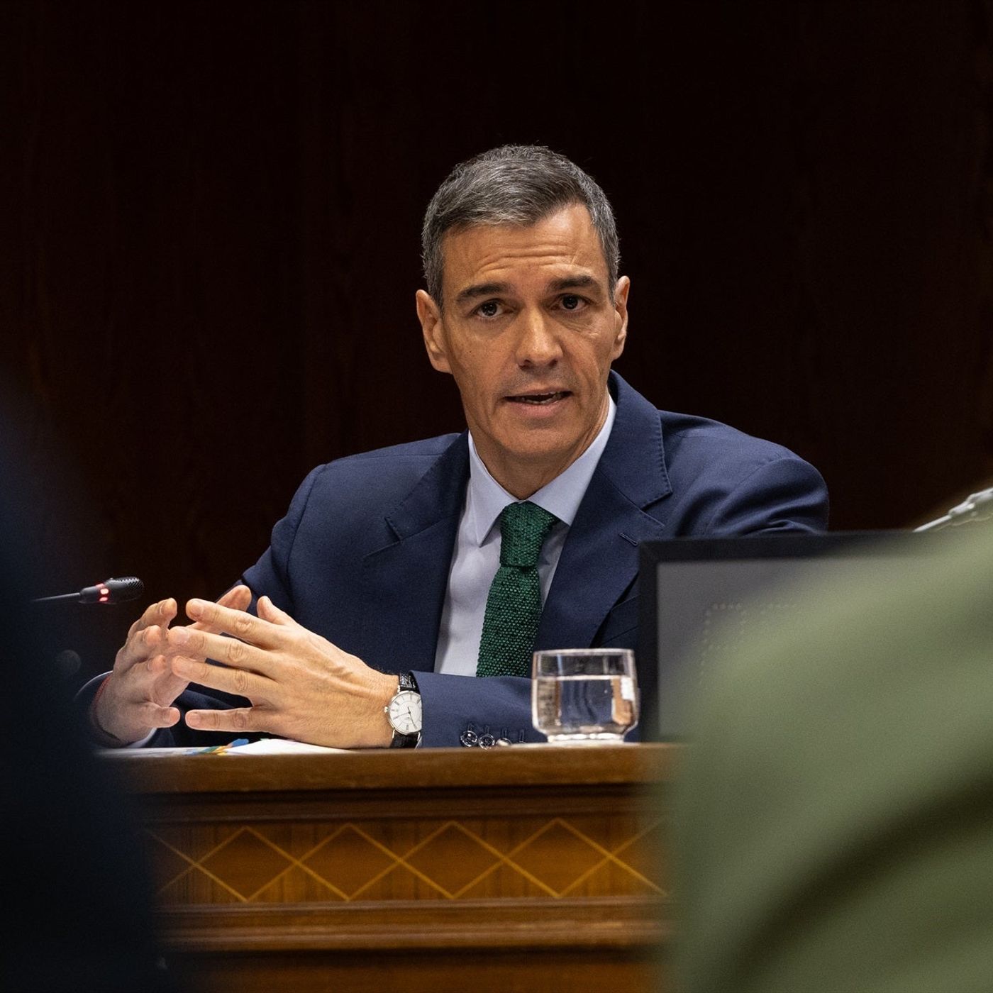 Tertulia: Sánchez en el Senado y la posible dimisión de Mazón (30/10/2025) episode artwork