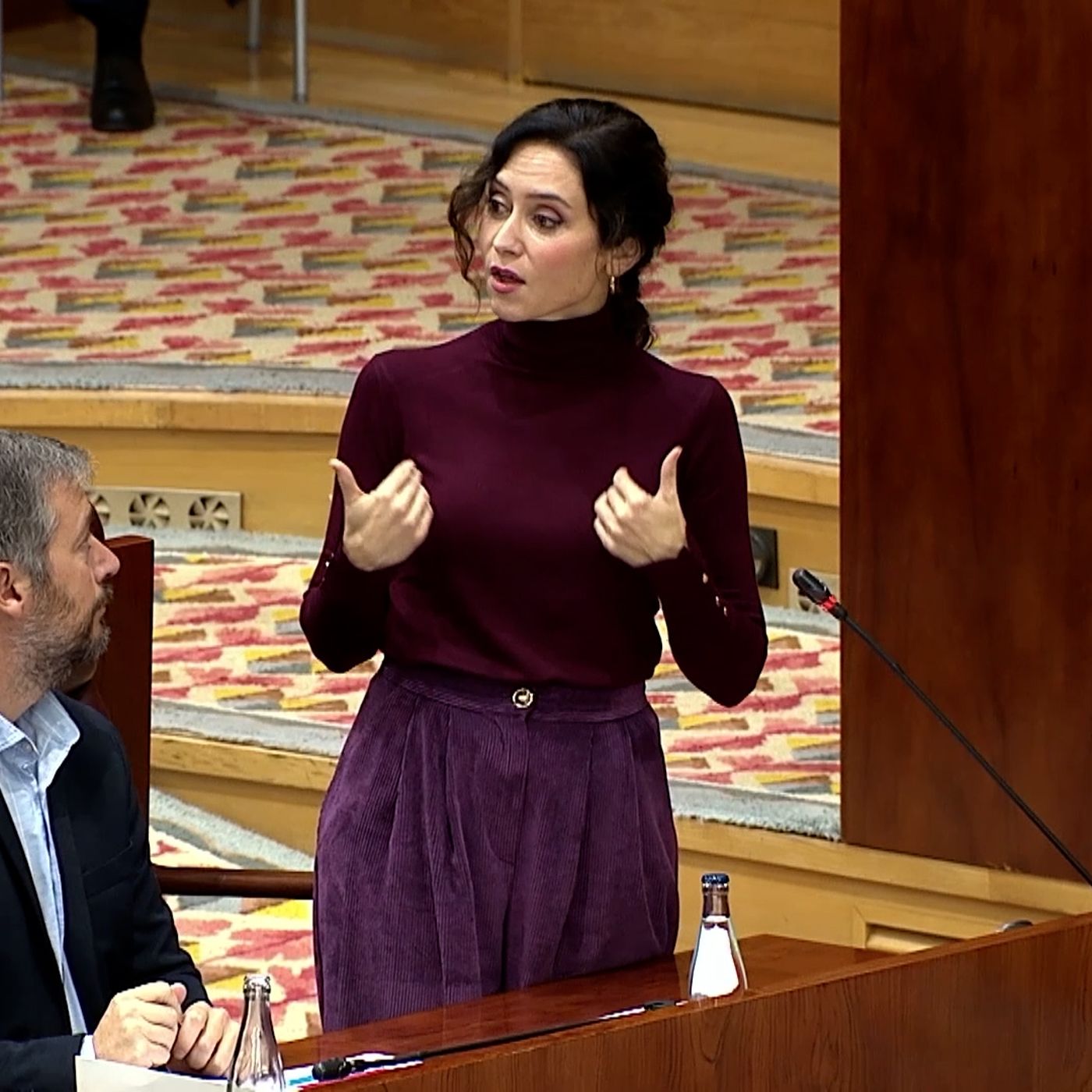 Madrid es Noticia: Ayuso, contra Vox y su estrategia en inmigración: "Alguien tendrá que limpiar sus casas"