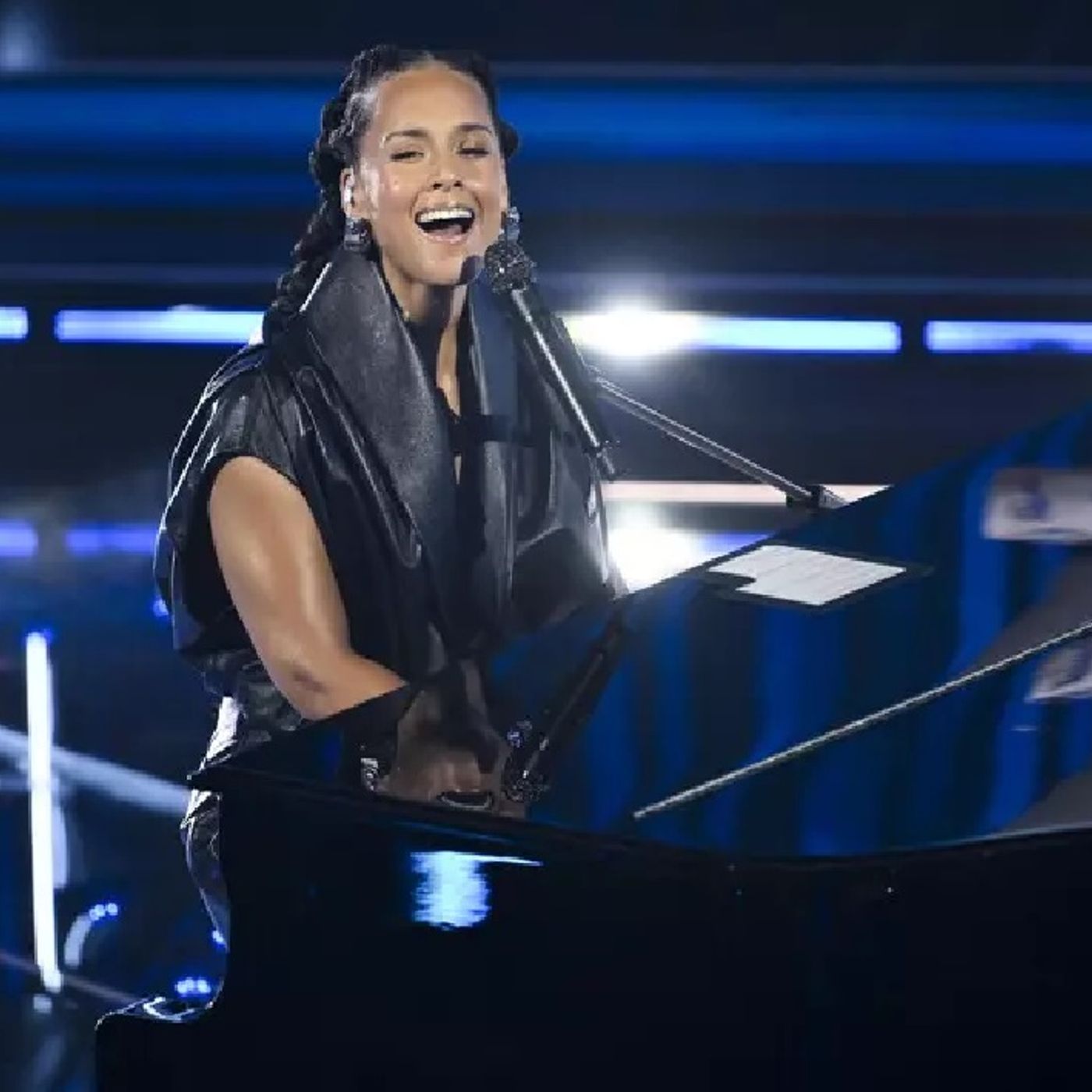 Speciale Sanremo giovedì 26 febbraio Speciale Sanremo giovedì 26 febbraio