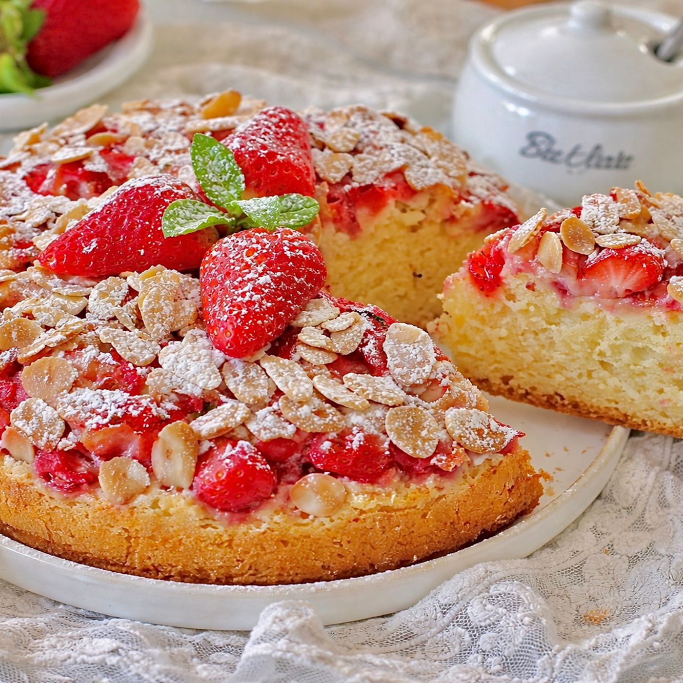 Torta fragole e yogurt, soffice, senza burro e facile da preparare episode artwork