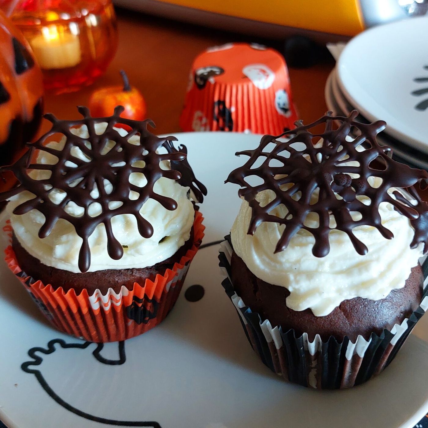 CUPCAKES RAGNATELA: I DOLCETTI DI HALLOWEEN FACILI E SCENOGRAFICI