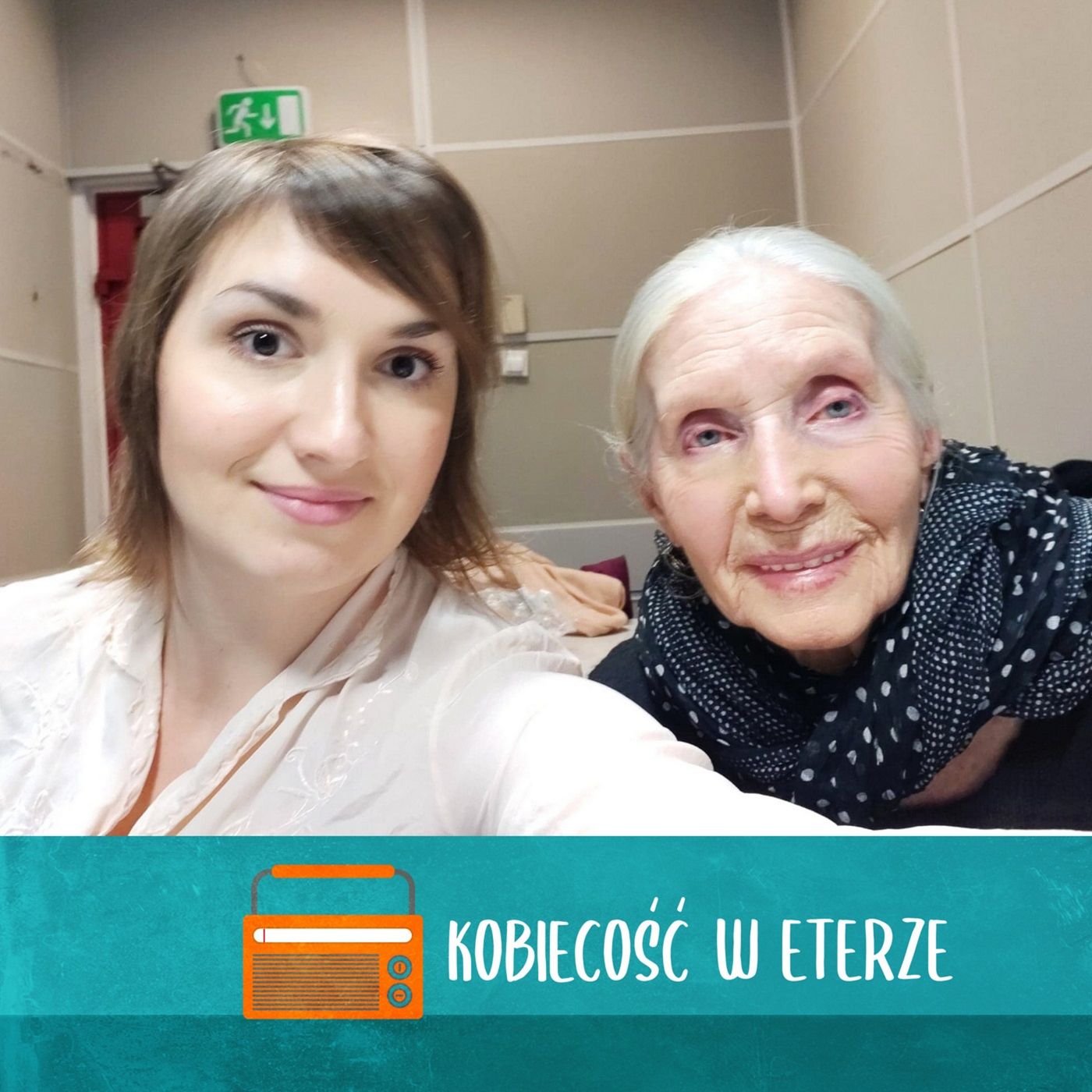Kobiecość w Eterze