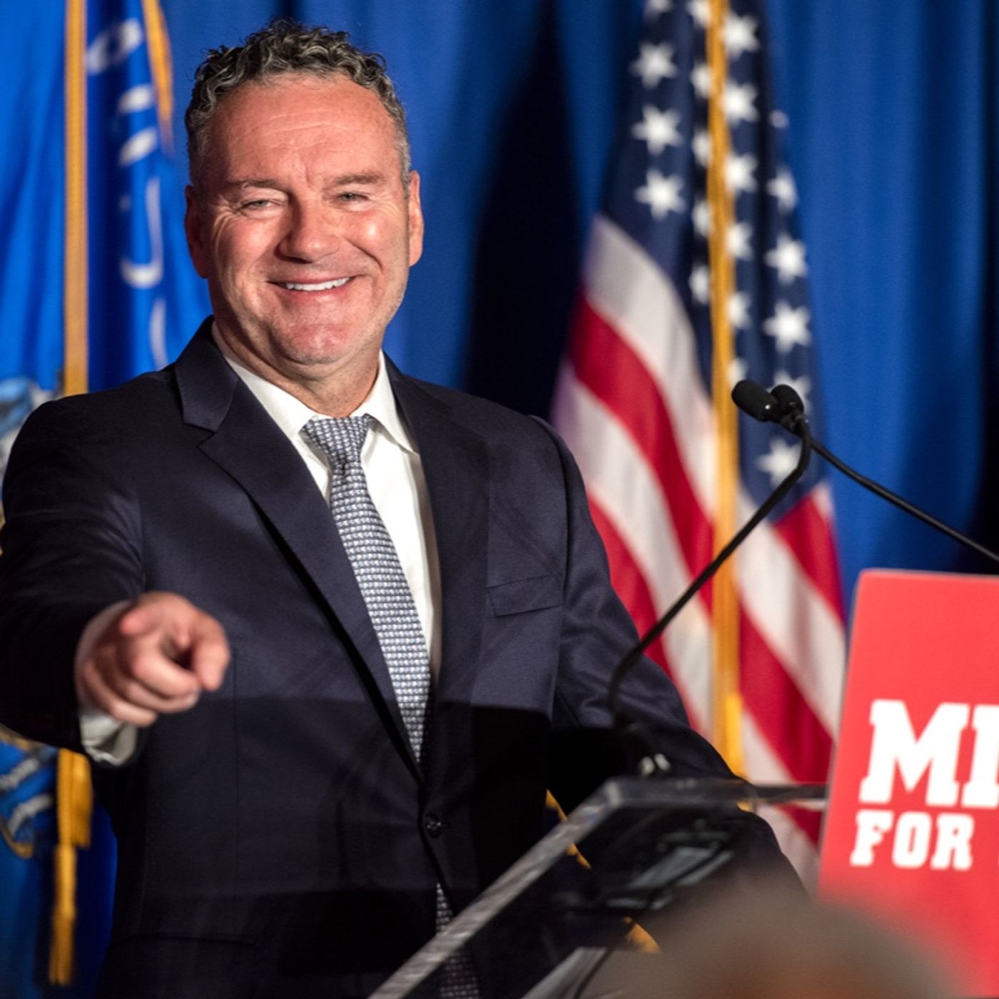 APEX Featuring Ian C Jordan