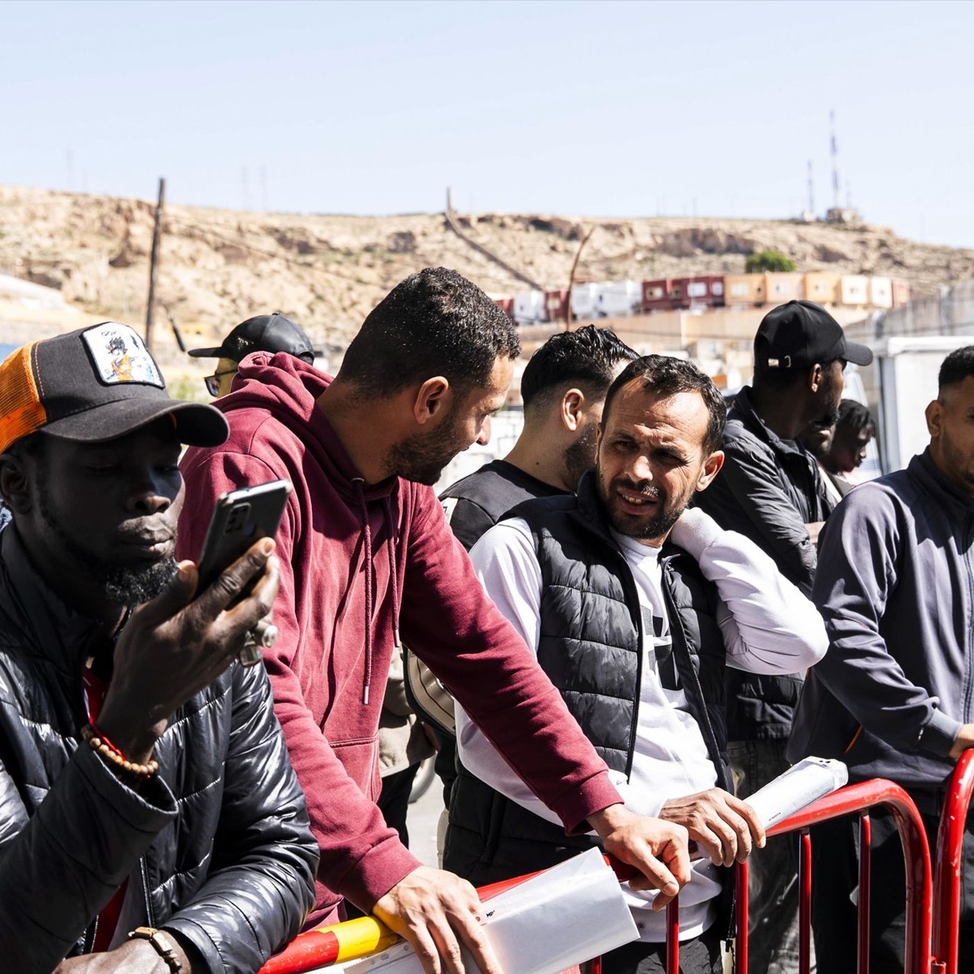 Un experto en demografía vaticina el "reemplazo" por la inmigración: "La política migratoria de España es un disparate"