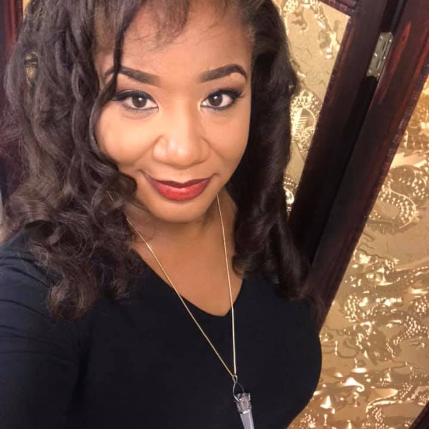 International psychic medium expert from Pensacola, Florida Ericka Boussarhane is my very special guest! episode artwork