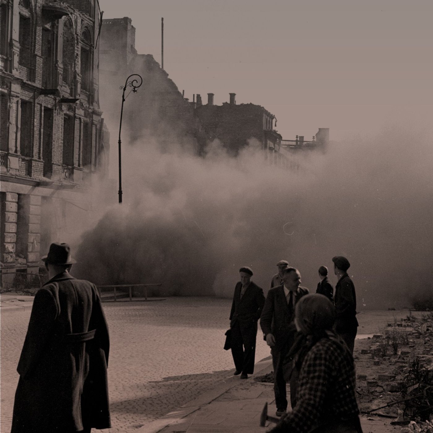 Warsaw 1945-1949: Rising from Rubble