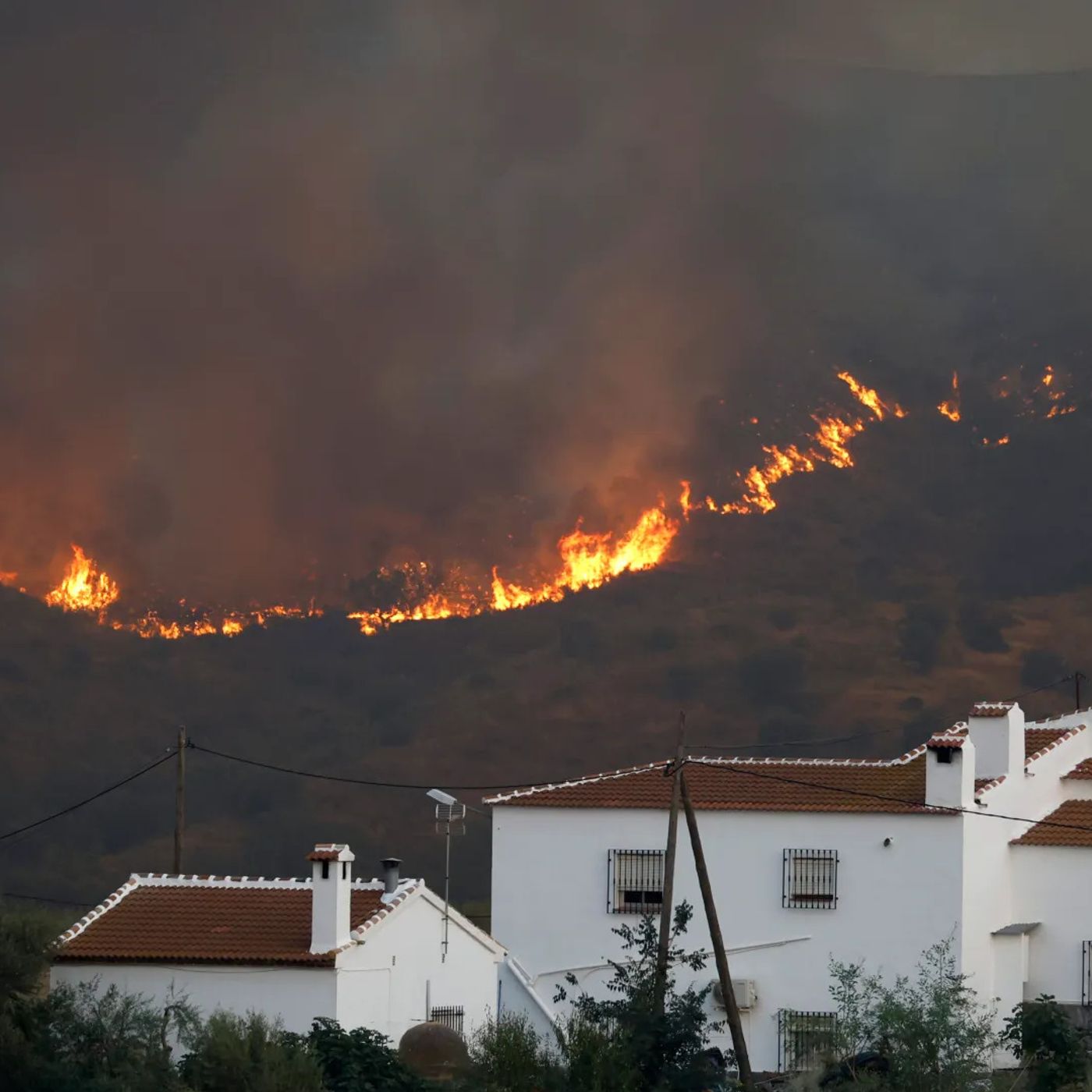 Foreign nationals caught in deadly Spain wildfire